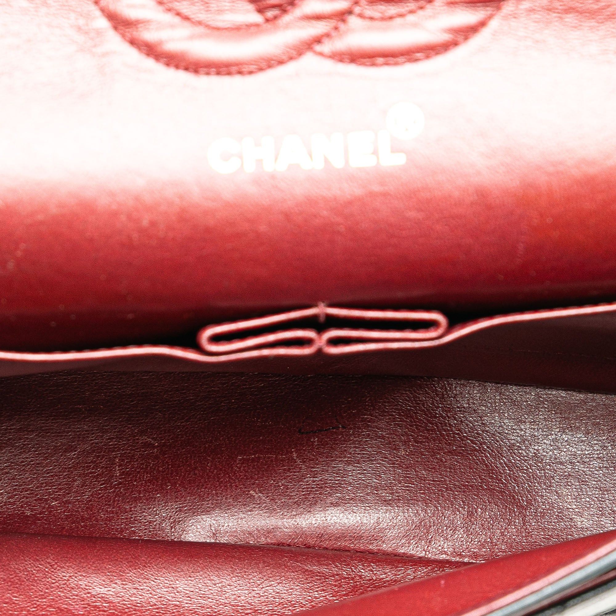 Chanel Chanel Medium Classic Chevron Lambskin Double Flap Black Size ONE SIZE - 4 Thumbnail