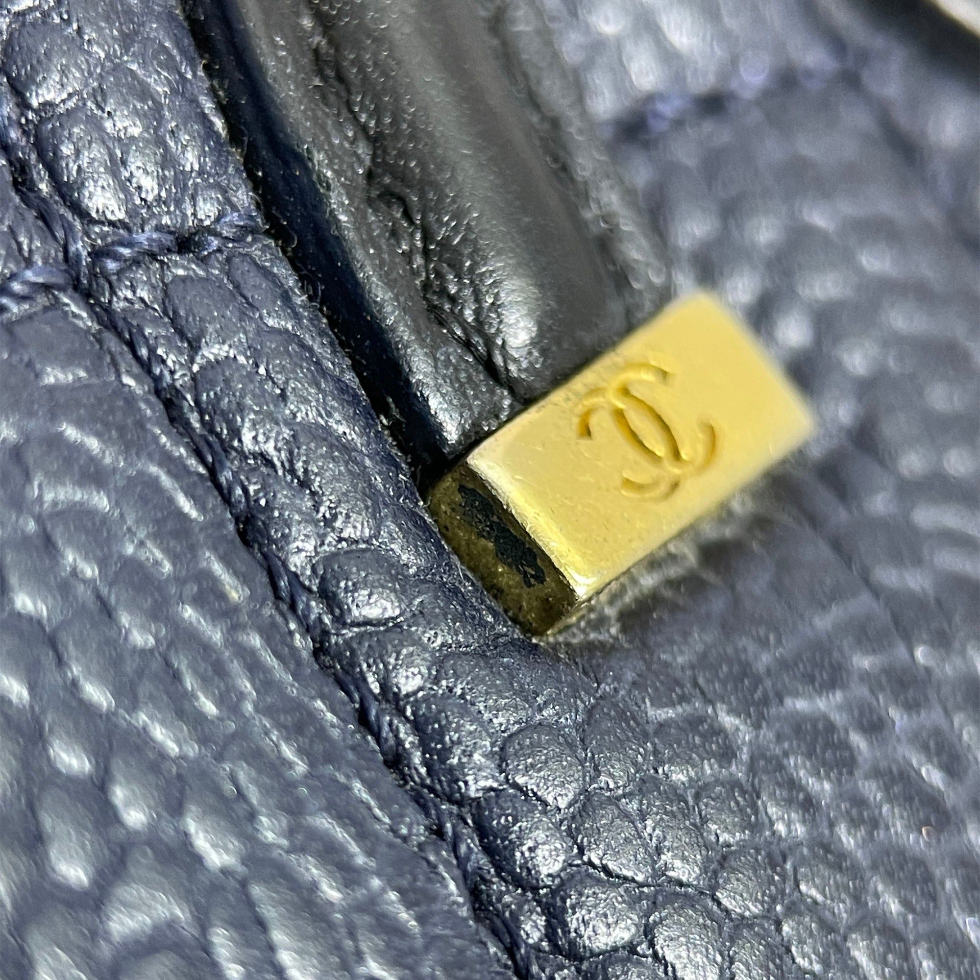 Chanel Chanel Small Bicolor Caviar CC Filigree Flap Blue Size ONE SIZE - 8 Thumbnail