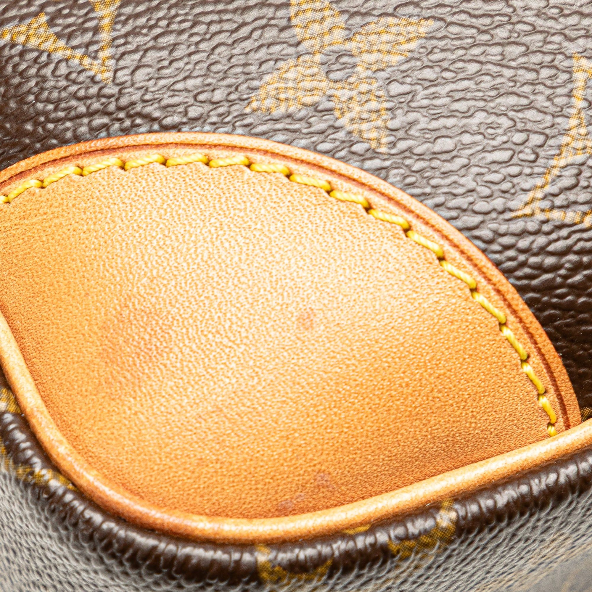 Louis Vuitton Louis Vuitton Monogram Nil Crossbody Brown Size ONE SIZE - 13 Thumbnail