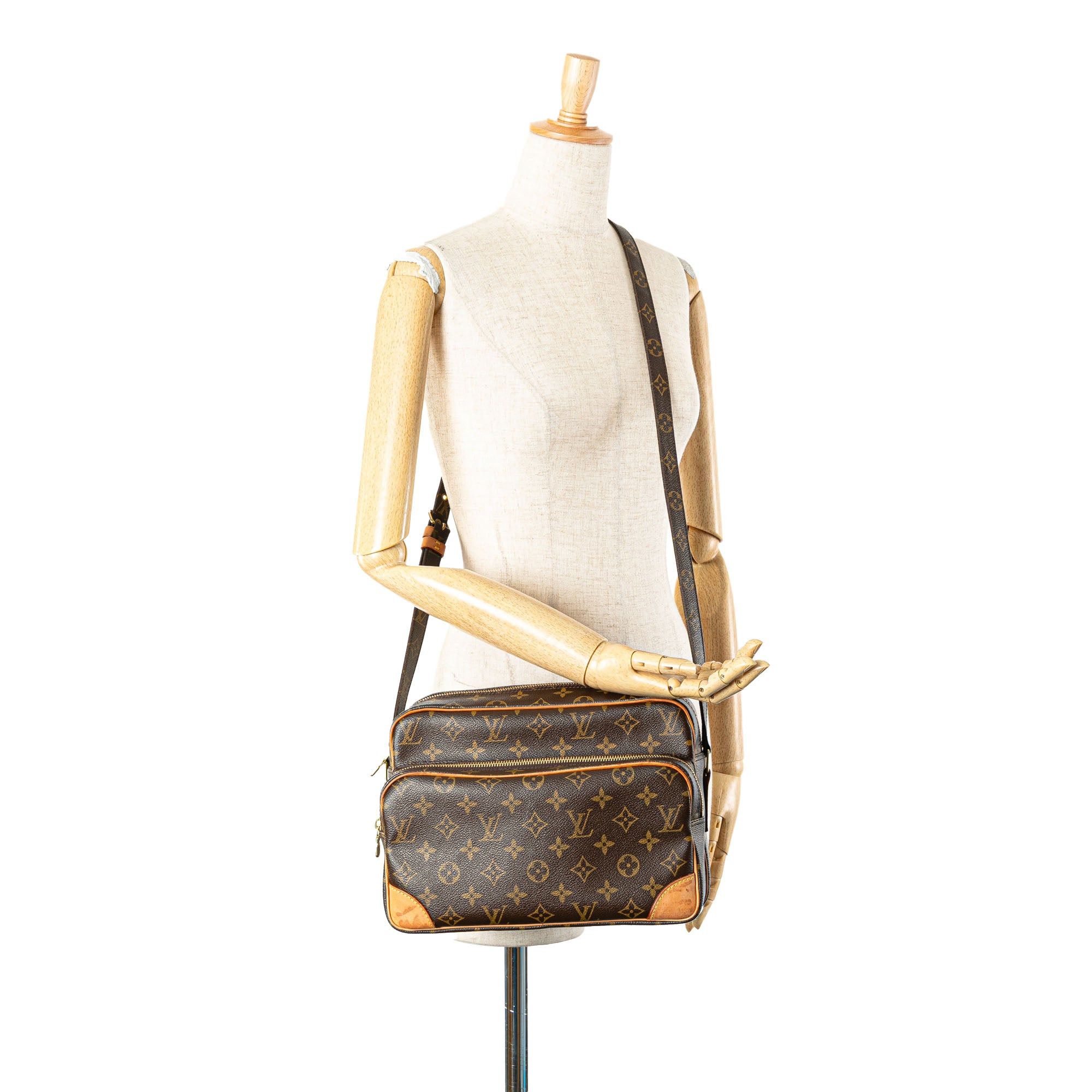 Louis Vuitton Louis Vuitton Monogram Nil Crossbody Brown Size ONE SIZE - 15 Thumbnail