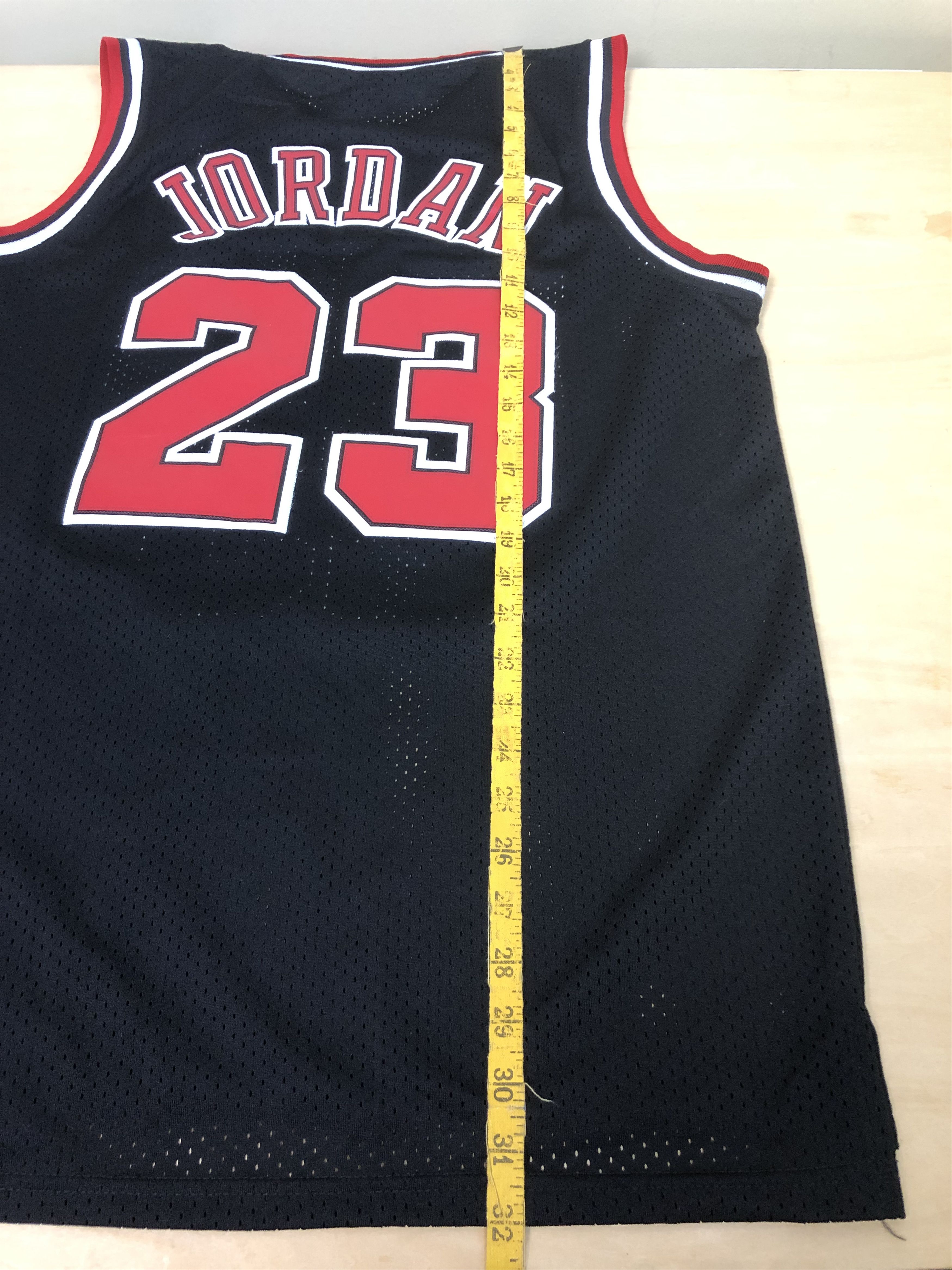 Chicago Bulls Michael Jordan #23 Team Stitch Jersey Vintage Nike Small Length +2 discount