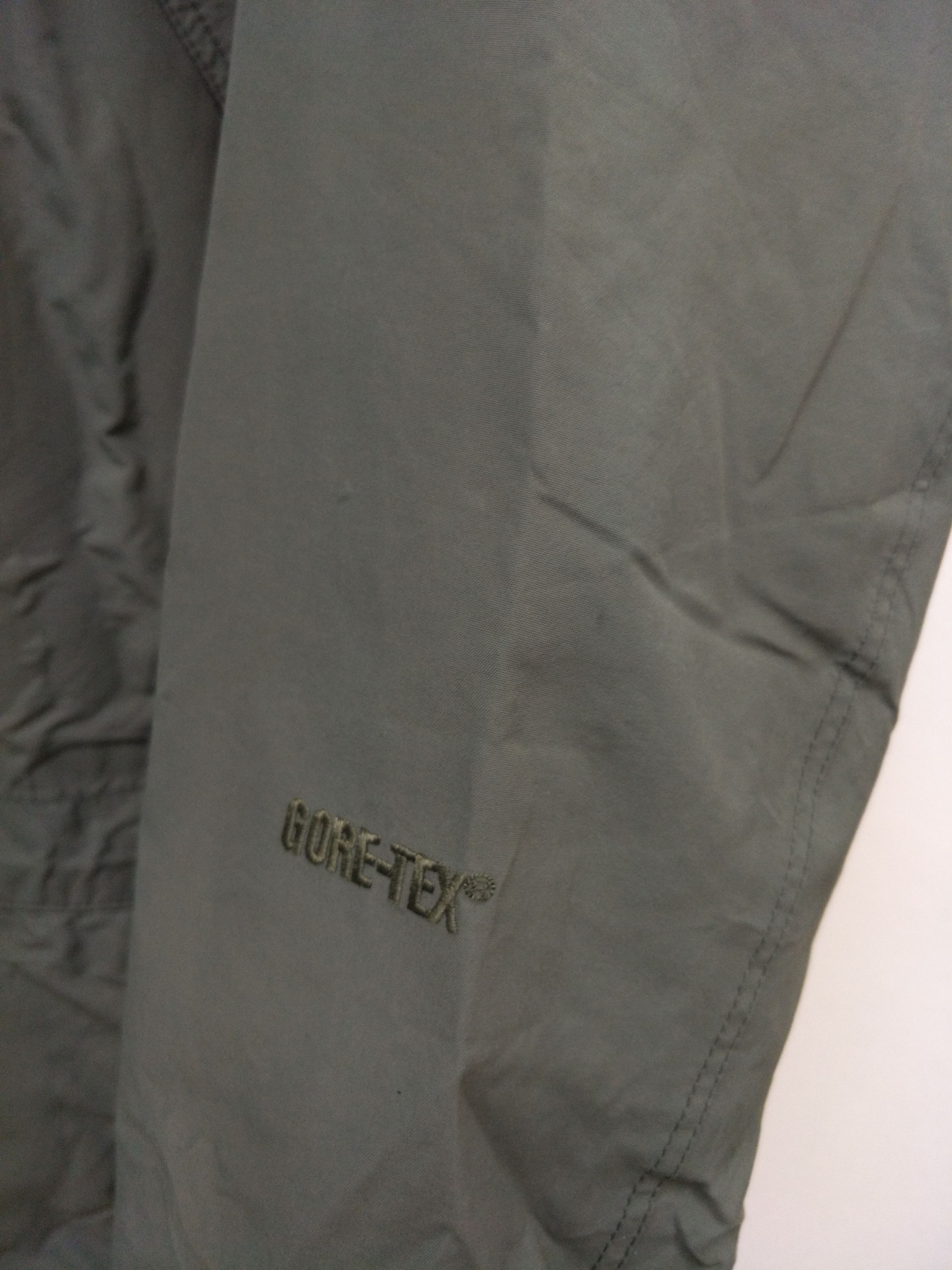 Patagonia Gore-Tex Windbreaker Hoodie Army Green Raglan Size US S / EU 44-46 / 1 - 4 Thumbnail