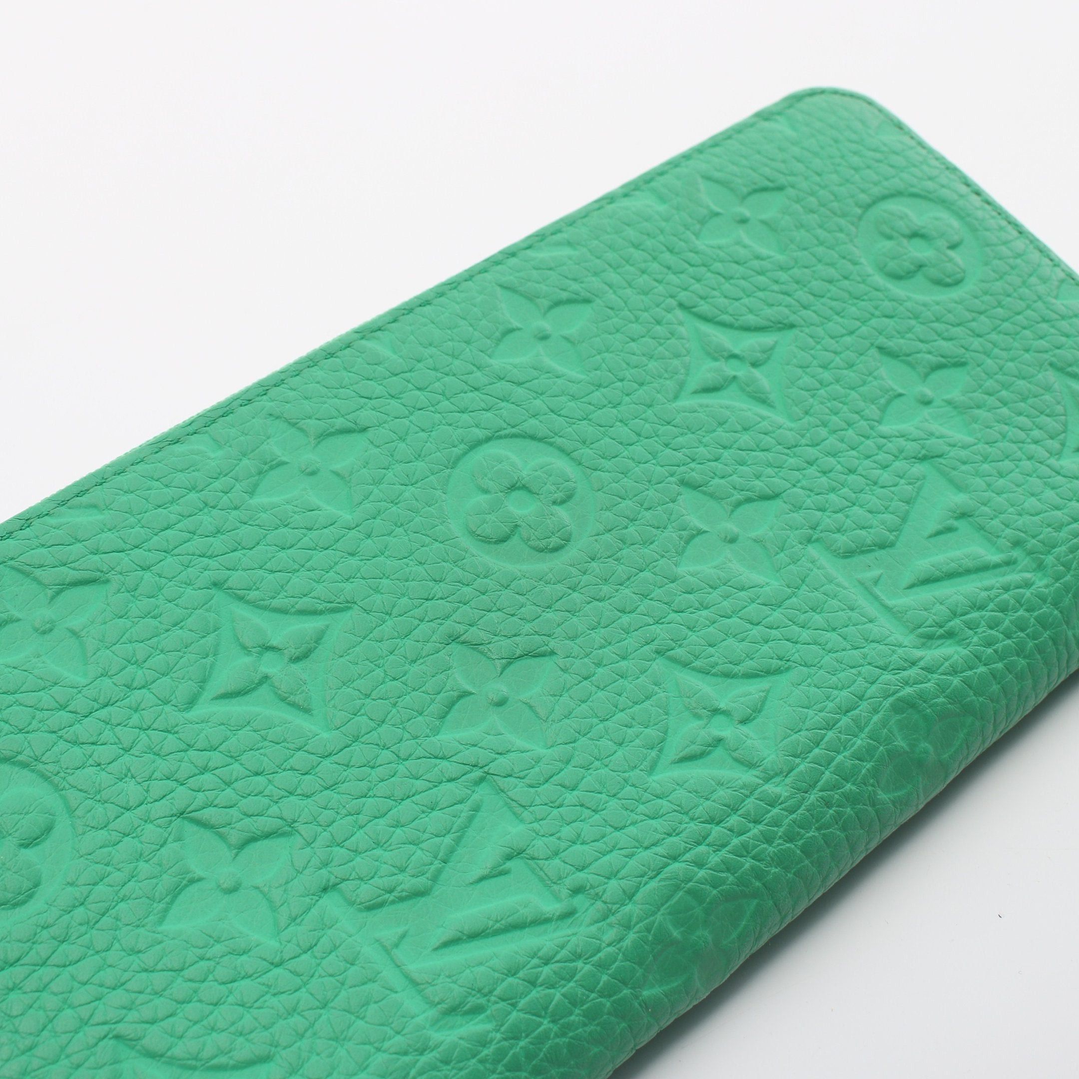 Louis Vuitton Louis Vuitton Zippy Wallet Vertical Monogram Veil Cloak Round Zipper Long Taurillon Leather Green Size ONE SIZE - 10 Thumbnail