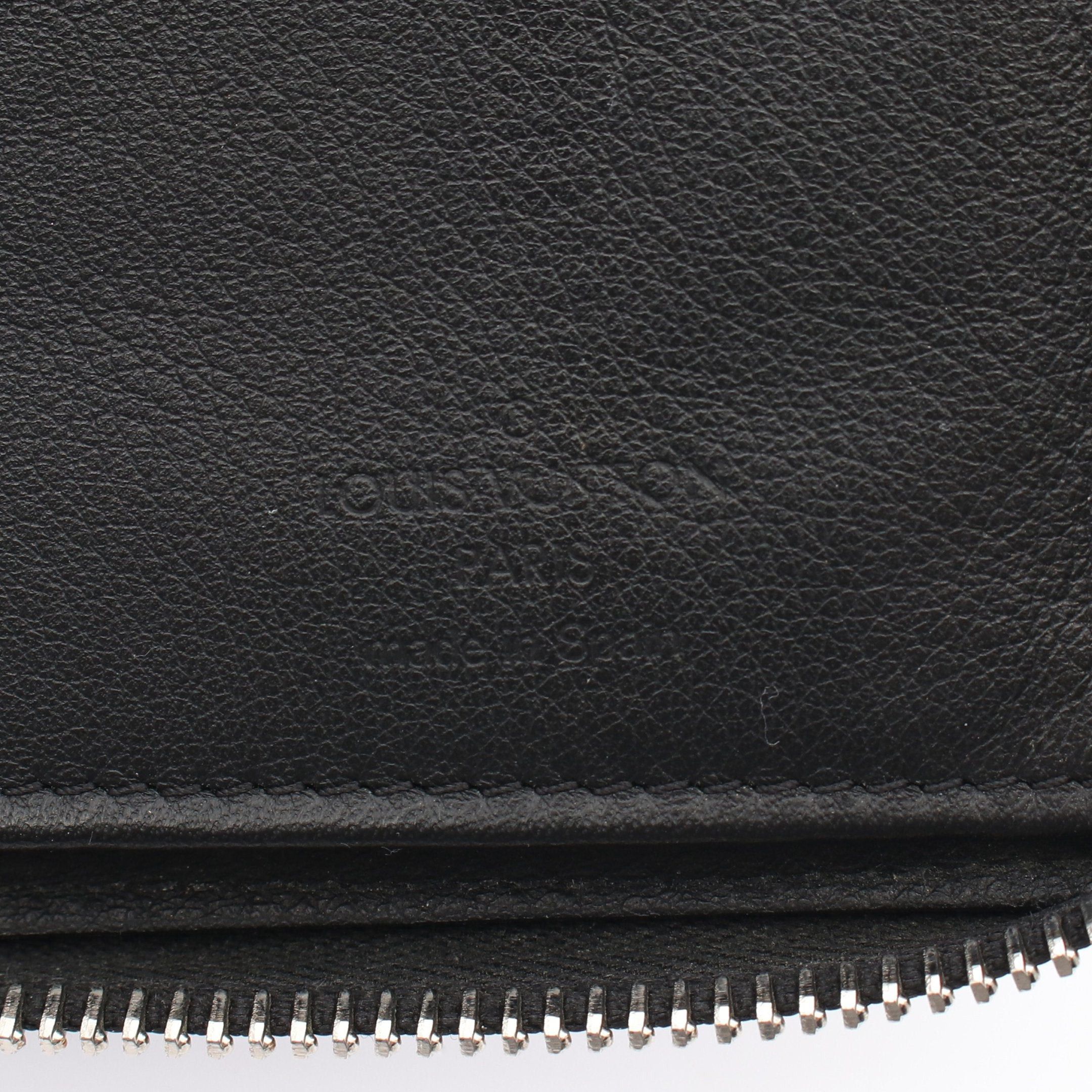Louis Vuitton Louis Vuitton Zippy Wallet Vertical Round Zipper Long Taurillon Leather Black Size ONE SIZE - 4 Thumbnail