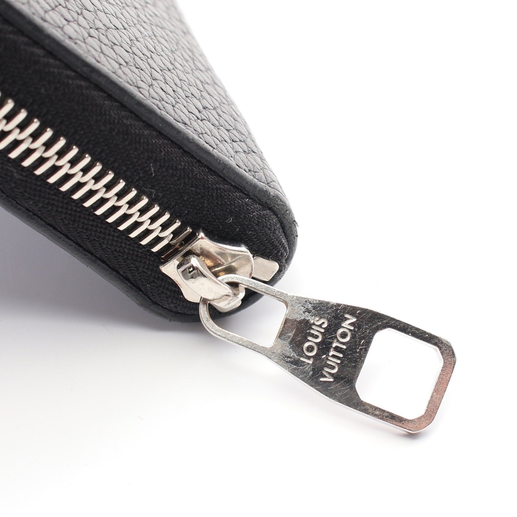 Louis Vuitton Louis Vuitton Zippy Wallet Vertical Round Zipper Long Taurillon Leather Black Size ONE SIZE - 9 Thumbnail