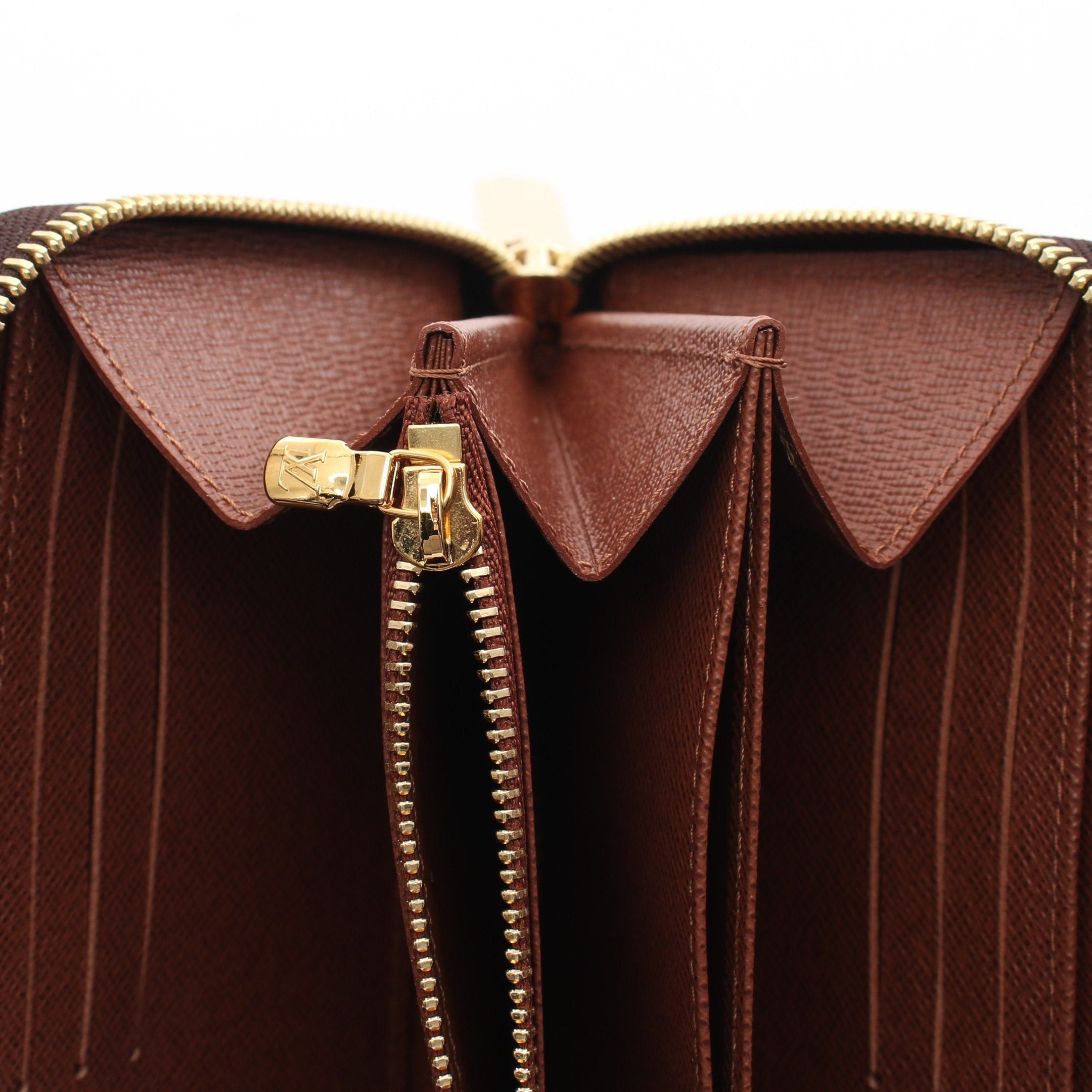 Louis Vuitton Louis Vuitton Zippy Wallet Monogram Round Zipper Long Brown Size ONE SIZE - 6 Thumbnail