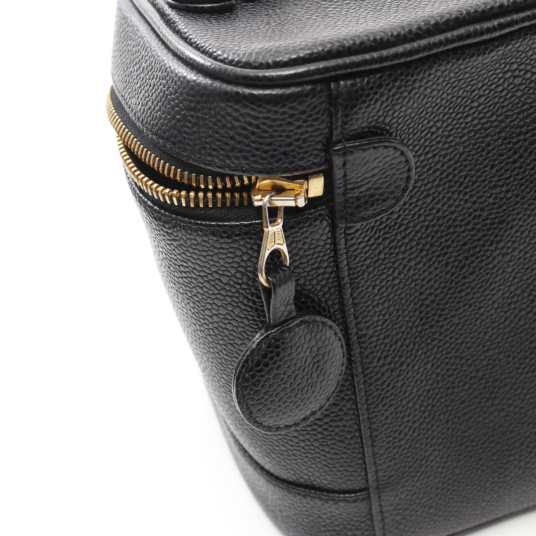 Chanel Chanel Coco Mark Handbag Vanity Bag Caviar Skin Black Gold Hardware Size ONE SIZE - 7 Thumbnail