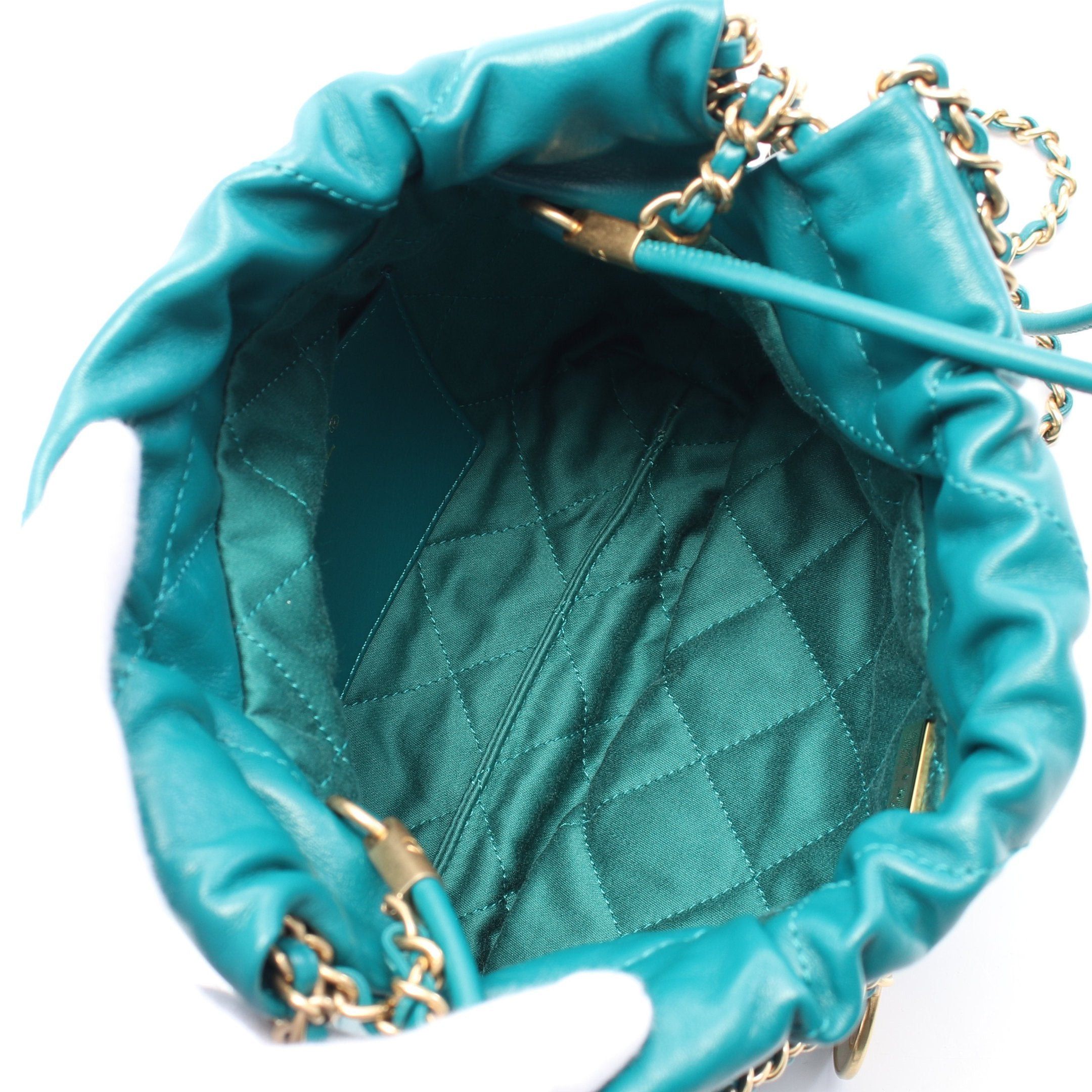 Chanel Chanel Chanel 22 Mini Chain Shoulder Bag Leather Green Gold Hardware Size ONE SIZE - 3 Thumbnail