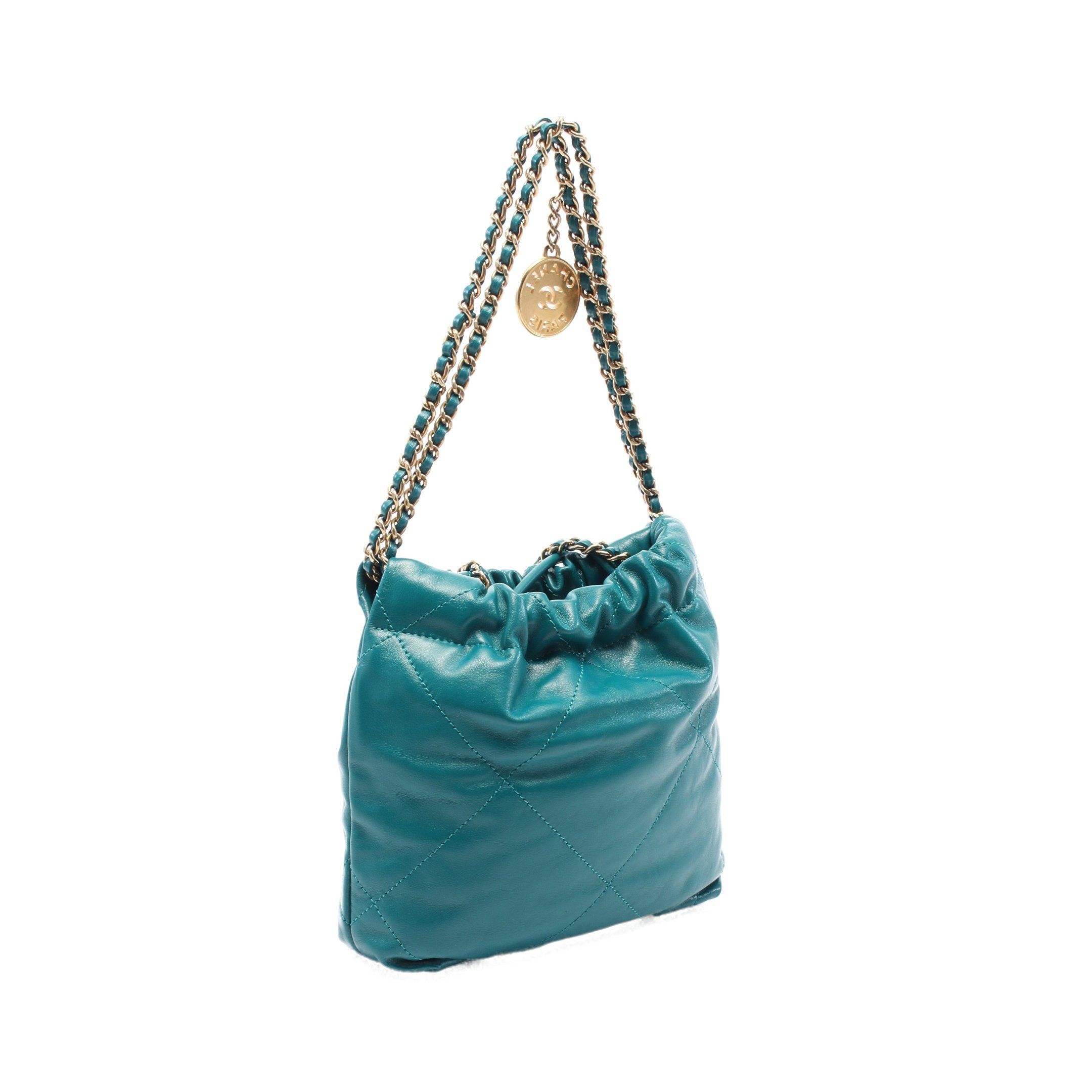 Chanel Chanel Chanel 22 Mini Chain Shoulder Bag Leather Green Gold Hardware Size ONE SIZE - 2 Thumbnail