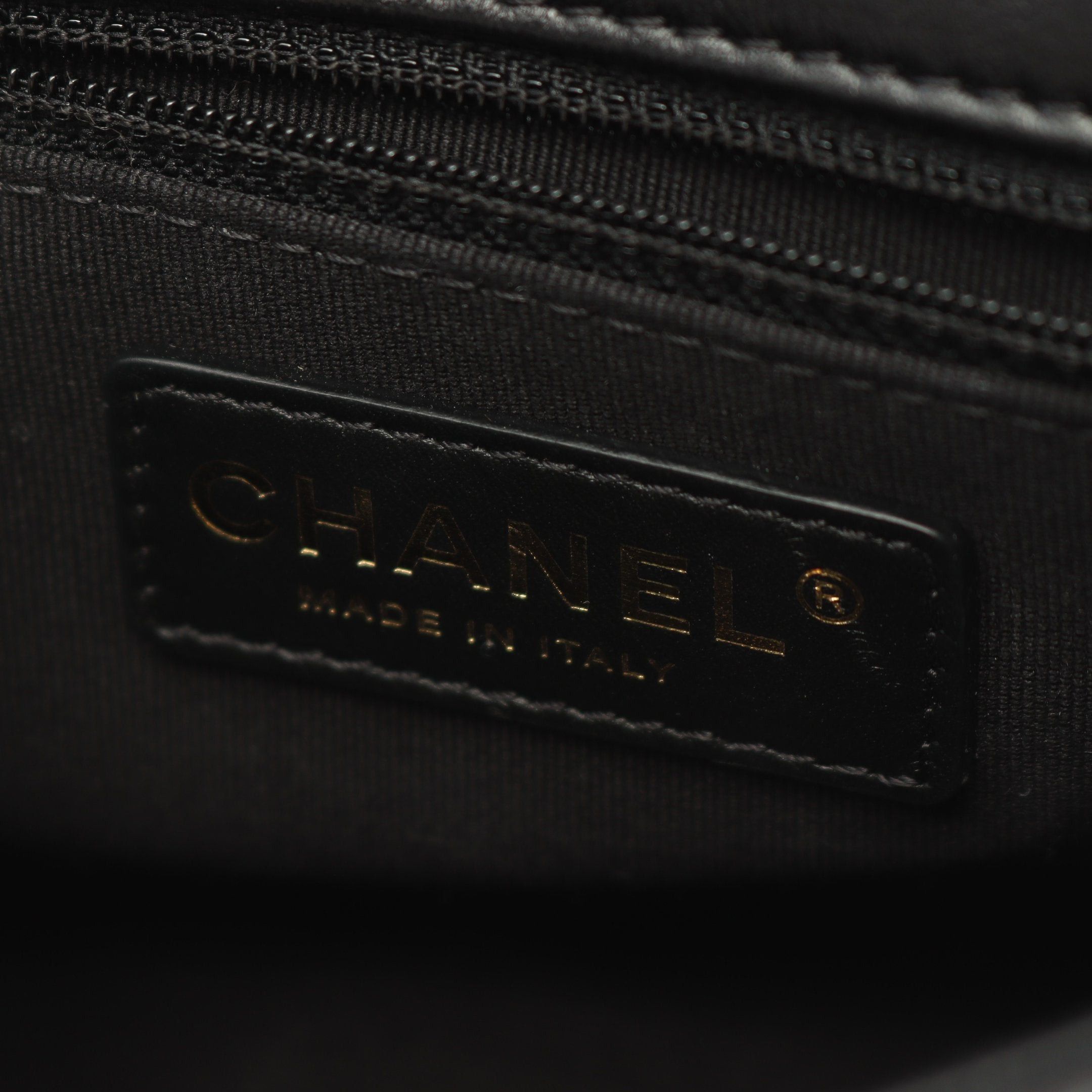 Chanel Chanel Matelasse Chain Shoulder Bag Lambskin Black Gold Hardware Size ONE SIZE - 4 Thumbnail