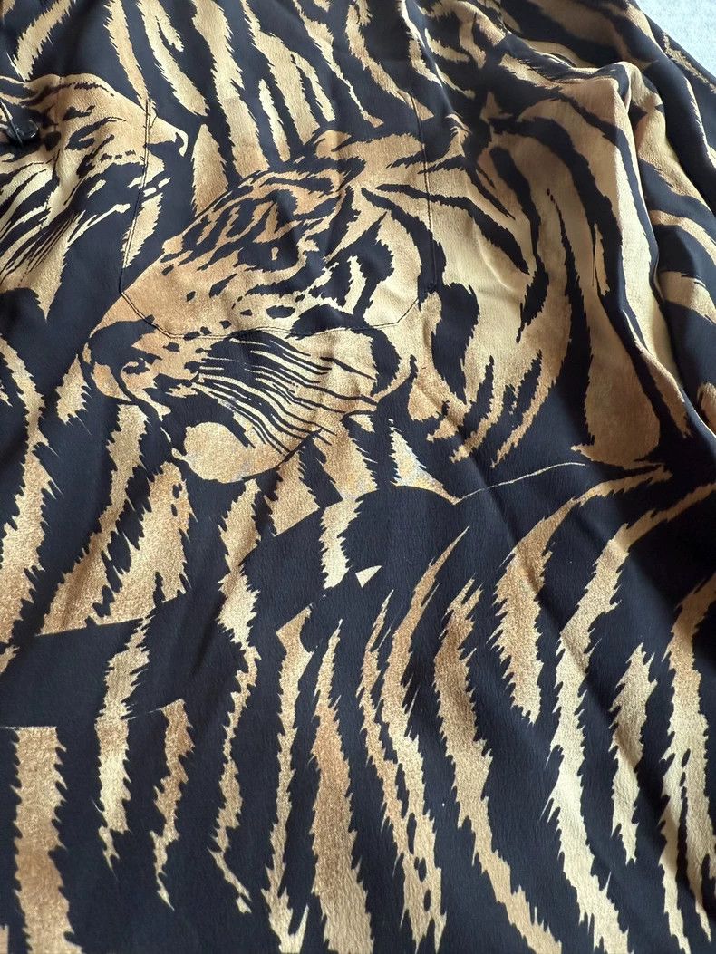 Yves Saint Laurent Saint Laurent Tiger Print Silk Shirt-dmc Size US M / EU 48-50 / 2 - 3 Thumbnail