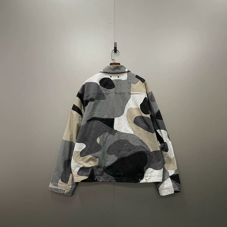 Louis Vuitton Louis Vuitton Geometric Print Denim Jacket-dmc Size US L / EU 52-54 / 3 - 2 Thumbnail