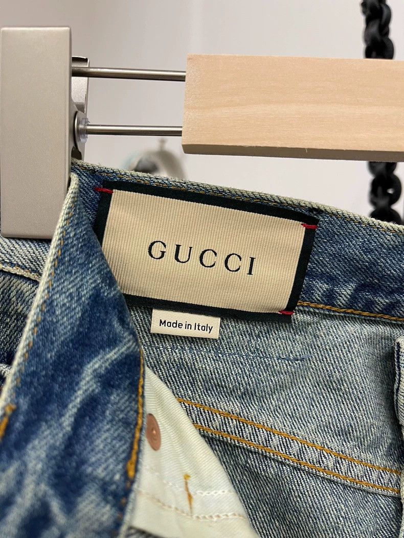 Gucci Gucci Distressed Straight Leg Denim Pants-dmc Size US 26 / EU 42 - 2 Thumbnail