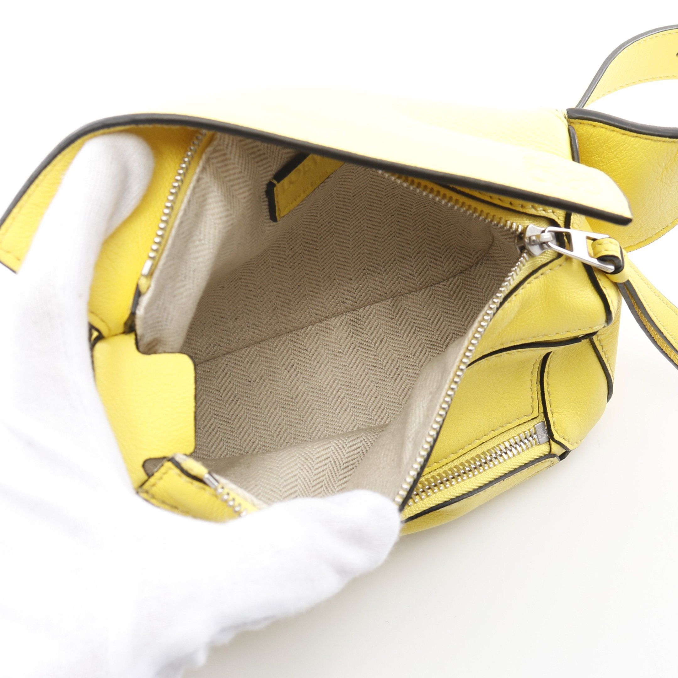 Loewe Loewe Puzzle Bum Bag Mini Body Leather Yellow Size ONE SIZE - 3 Thumbnail