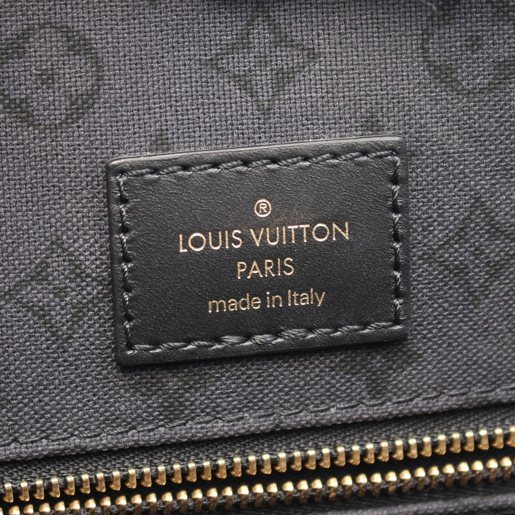 Louis Vuitton Louis Vuitton On-The-Go Gm Monogram Giant Lv Graffiti Claim Rouge Shoulder Bag Leather Ivory Multicolor Size ONE SIZE - 4 Thumbnail