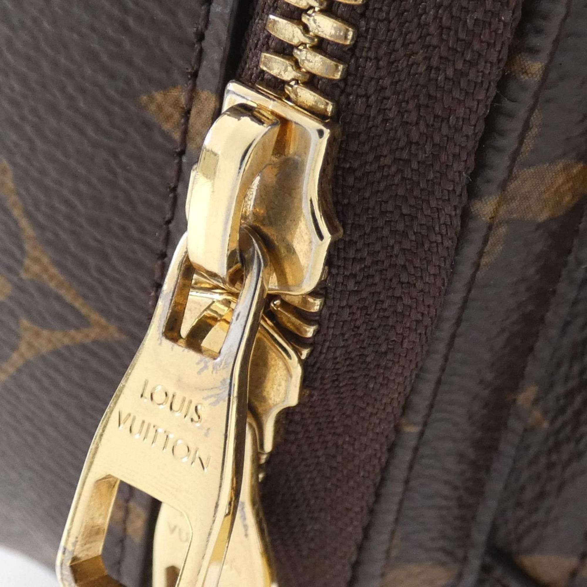 Louis Vuitton Louis Vuitton Utility shoulder Size ONE SIZE - 7 Thumbnail