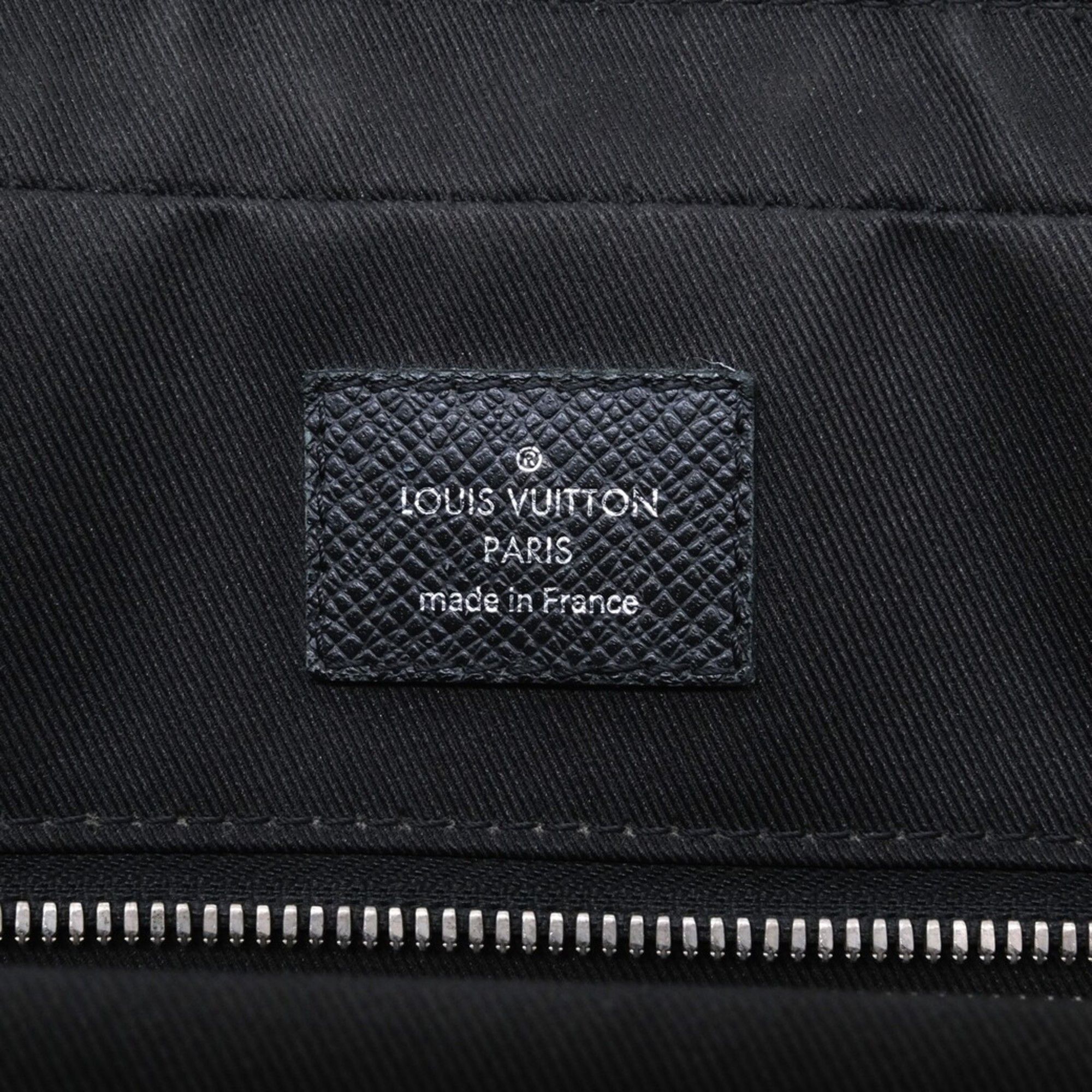 Louis Vuitton Louis Vuitton Taiga handbag Size ONE SIZE - 13 Thumbnail