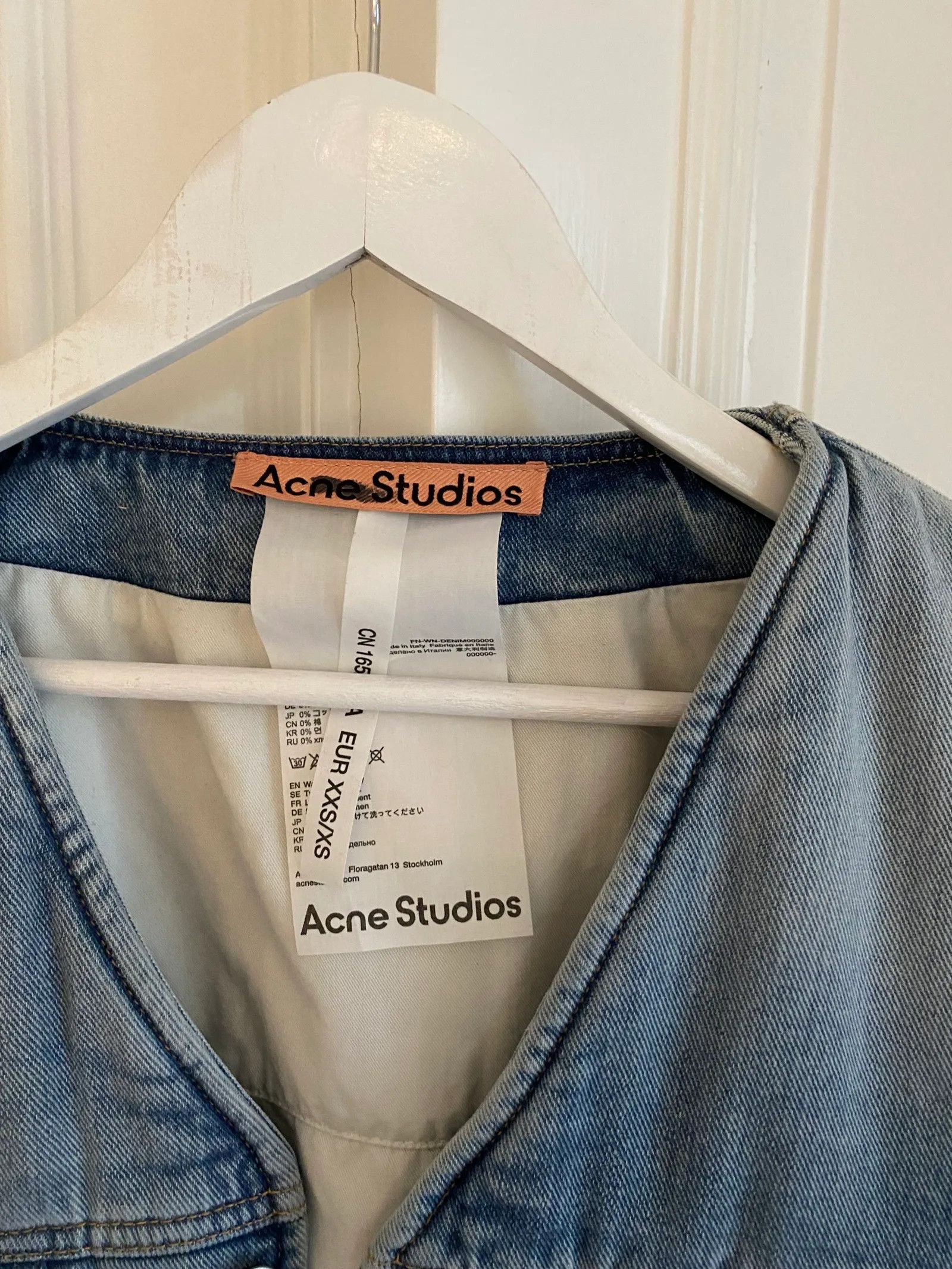 Acne Studios Acne Studios Padded Denim Vest Vest Size XS / US 0-2 / IT 36-38 - 2 Thumbnail