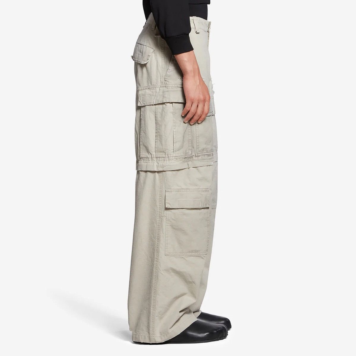Balenciaga Balenciaga Large Distressed Cargo Trousers Size US 28 / EU 44 - 2 Thumbnail