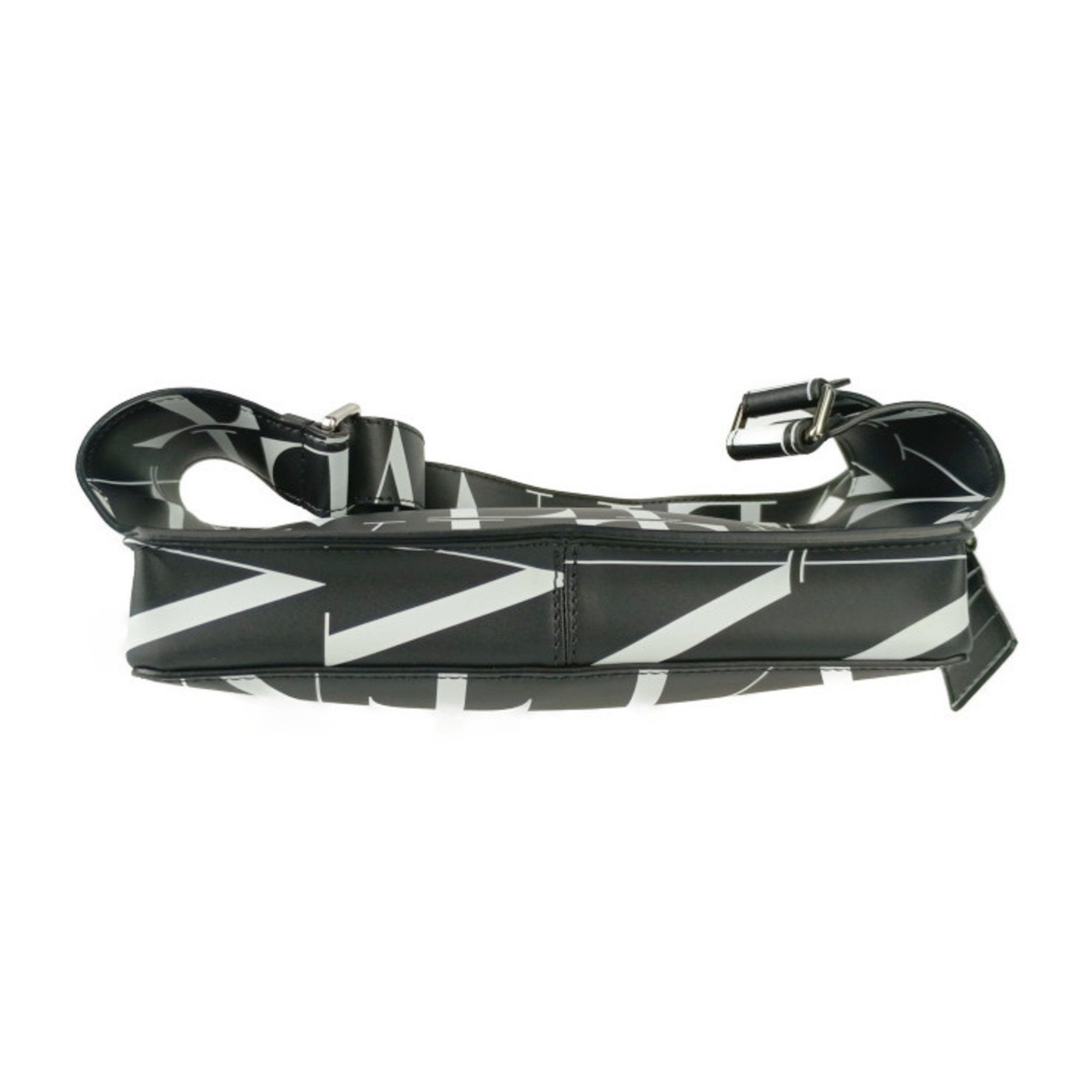 Valentino Valentino Garavani Waist Bag VLTN Body VY2B0719 GTC 0NI Black White Leather Men's Shoulder 2517033007030 Size ONE SIZE - 4 Thumbnail