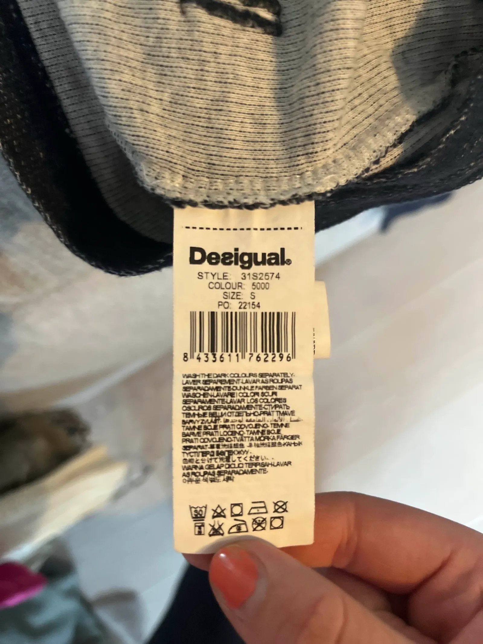 Desigual Desigual Sweater Size S / US 4 / IT 40 - 3 Thumbnail
