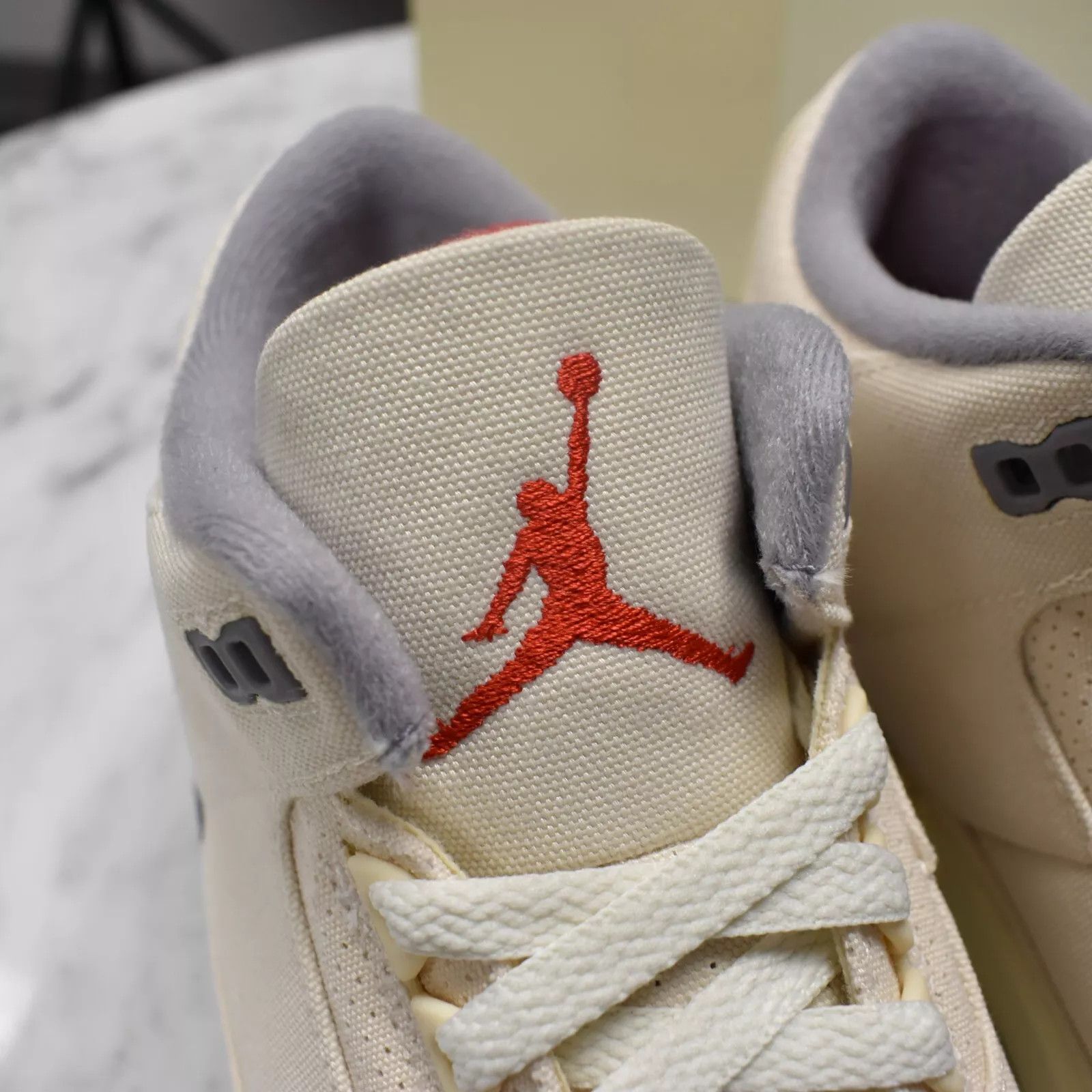 Jordan Brand × Nike Air Jordan 3 Retro SE Muslin Beige Red Sneakers Size US 8.5 / EU 41-42 - 8 Thumbnail