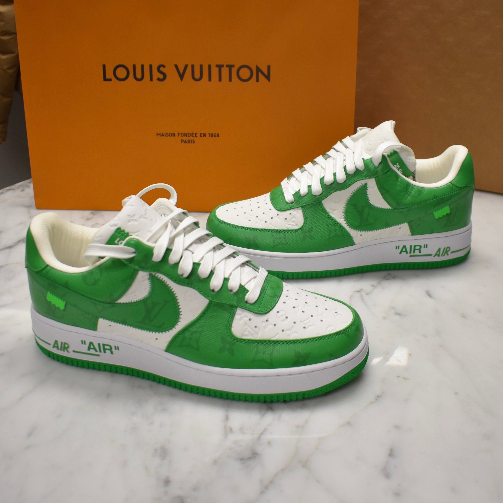 Louis Vuitton × Nike × Virgil Abloh Louis Vuitton Nike Air Force 1 White Pine Green Sneakers Size US 9 / EU 42 - 2 Thumbnail
