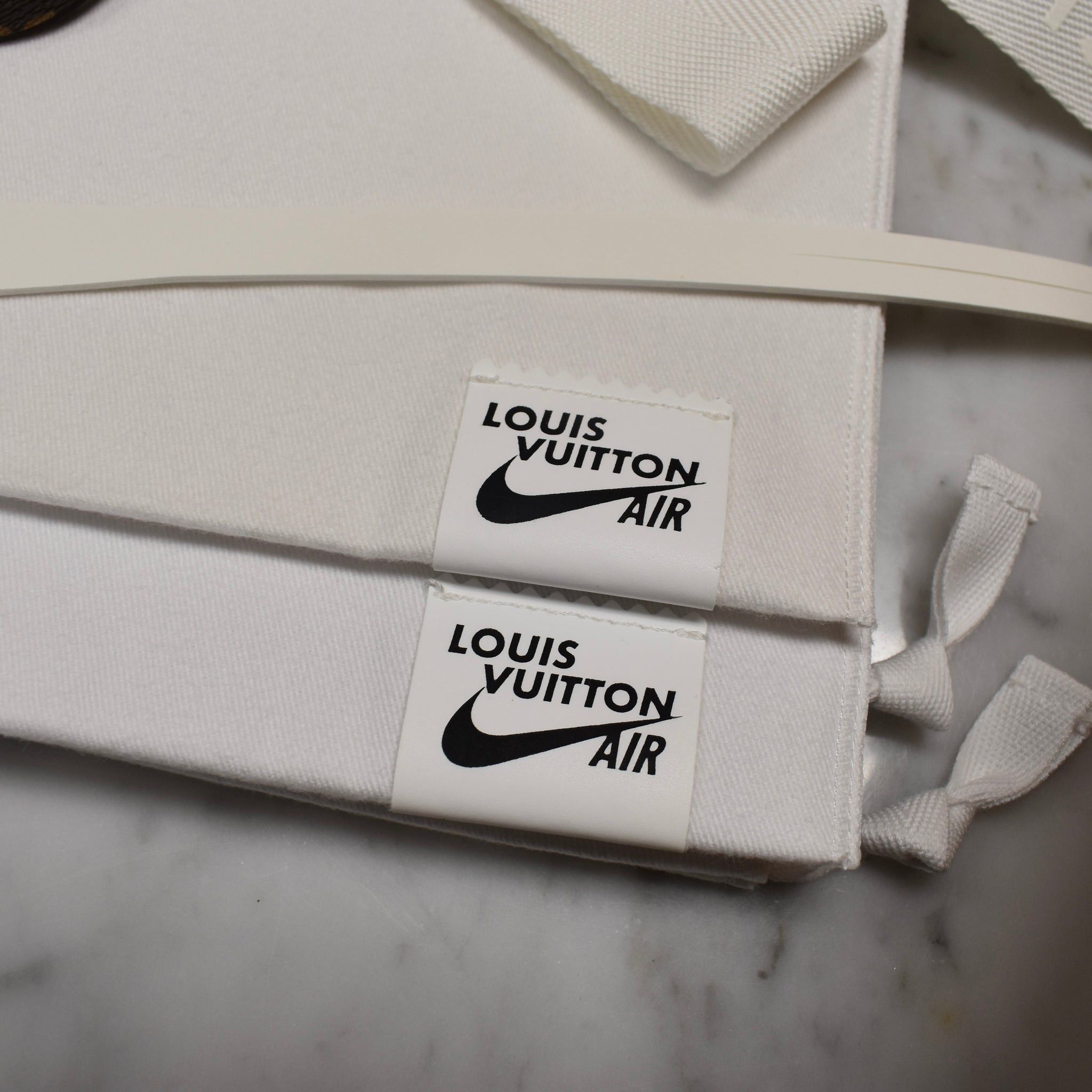 Louis Vuitton × Nike × Virgil Abloh Louis Vuitton Nike Air Force 1 White Pine Green Sneakers Size US 9 / EU 42 - 23 Thumbnail