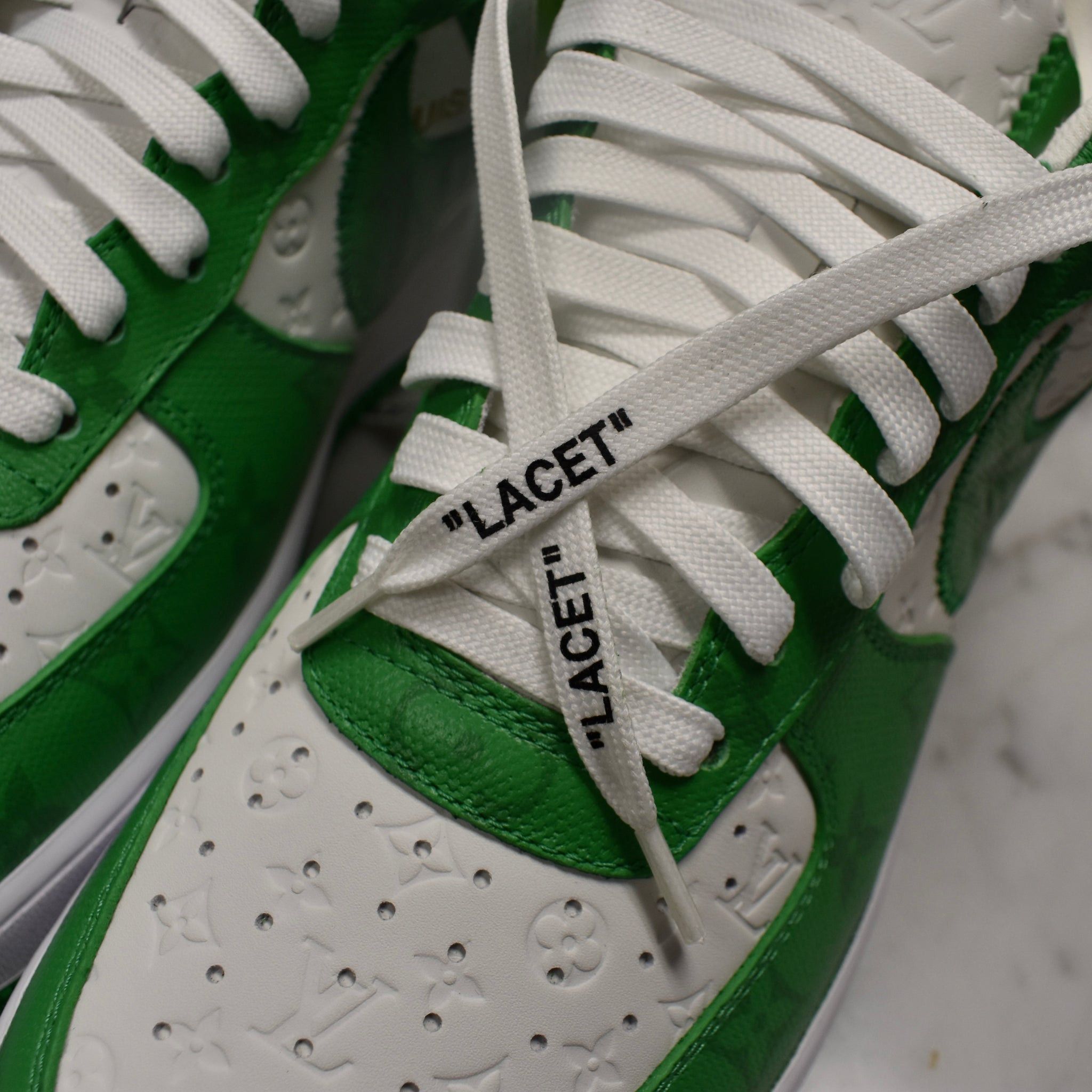 Louis Vuitton × Nike × Virgil Abloh Louis Vuitton Nike Air Force 1 White Pine Green Sneakers Size US 9 / EU 42 - 16 Thumbnail
