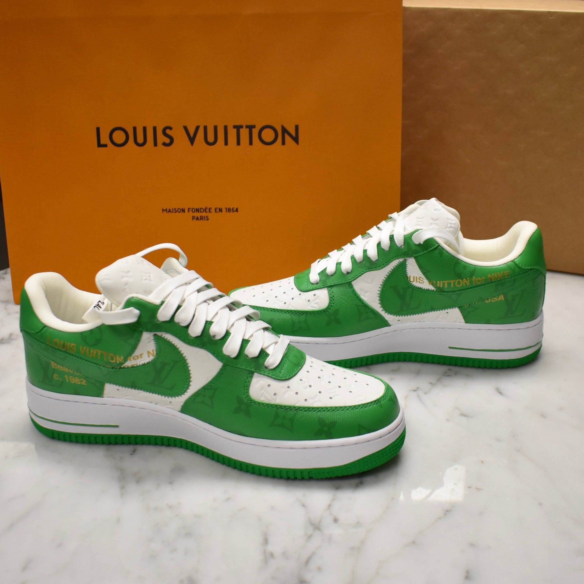 Louis Vuitton × Nike × Virgil Abloh Louis Vuitton Nike Air Force 1 White Pine Green Sneakers Size US 9 / EU 42 - 3 Thumbnail