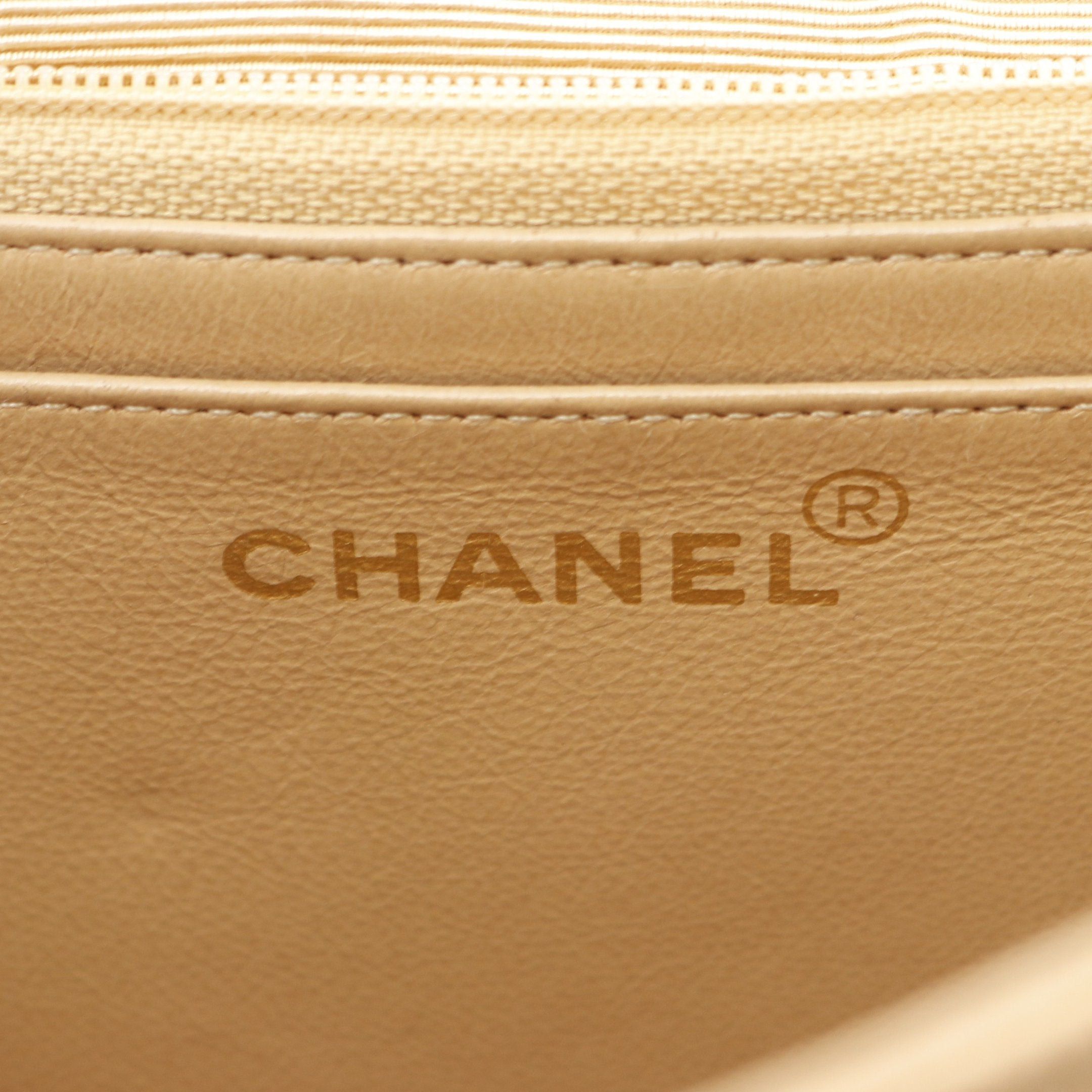 Chanel Chanel Mademoiselle Double Chain Shoulder Bag Caviar Skin Beige Gold Hardware Size ONE SIZE - 4 Thumbnail