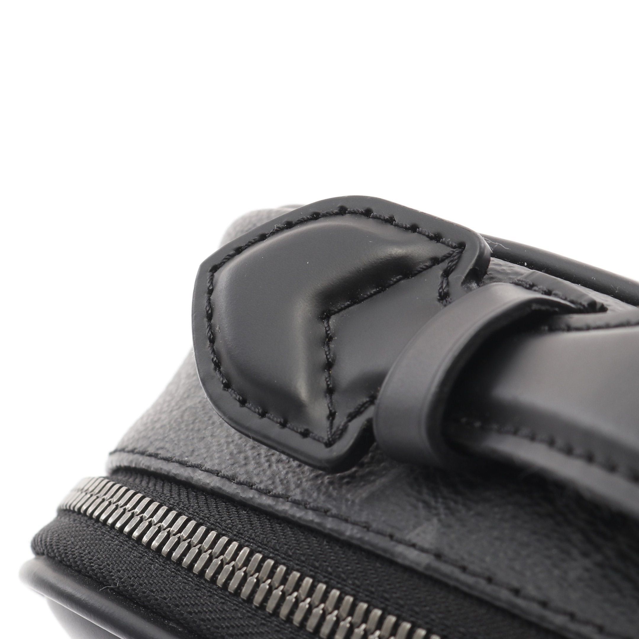 Louis Vuitton Louis Vuitton Bum Bag Monogram Eclipse Body Waist Leather Black Size ONE SIZE - 8 Thumbnail