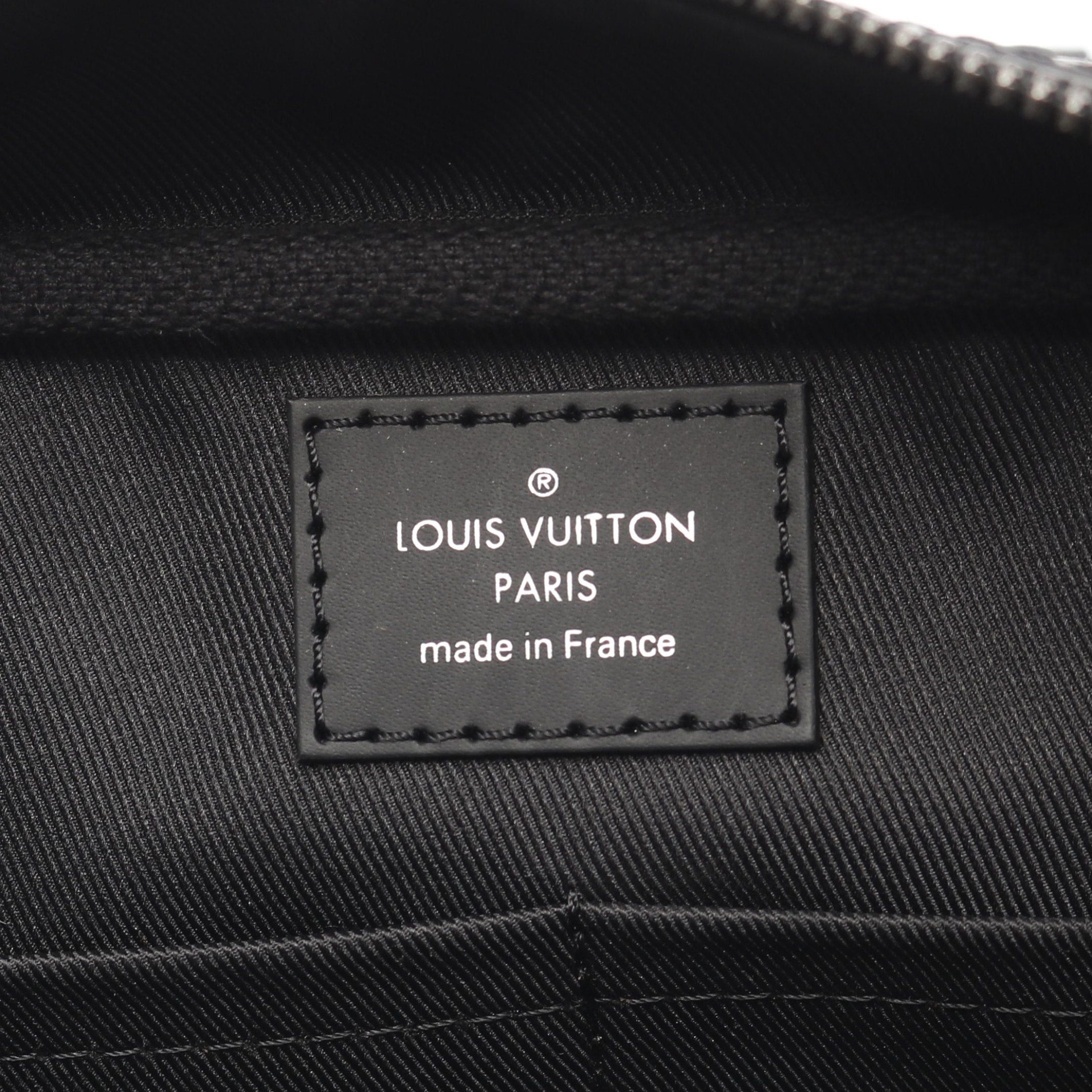 Louis Vuitton Louis Vuitton Bum Bag Monogram Eclipse Body Waist Leather Black Size ONE SIZE - 4 Thumbnail