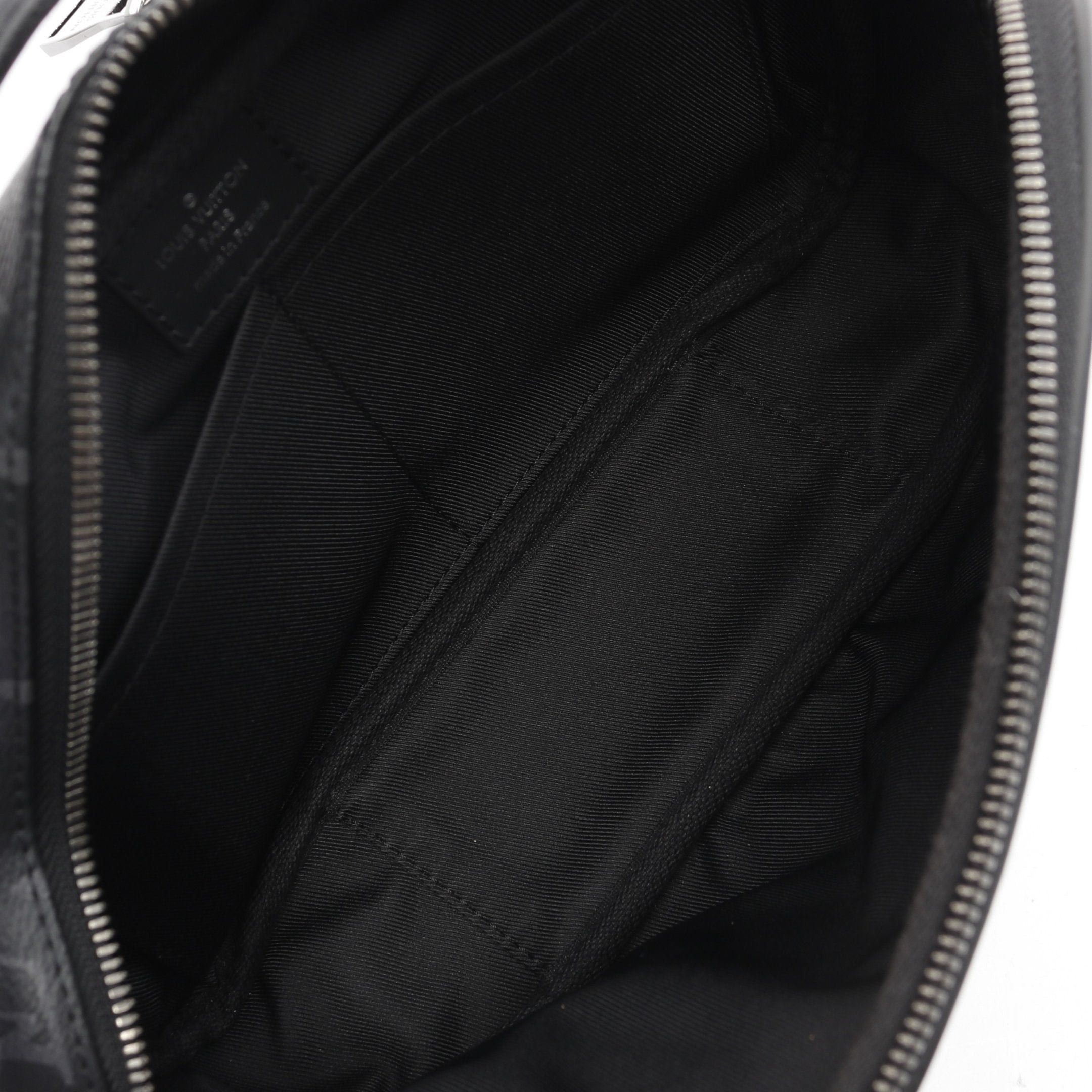 Louis Vuitton Louis Vuitton Bum Bag Monogram Eclipse Body Waist Leather Black Size ONE SIZE - 3 Thumbnail