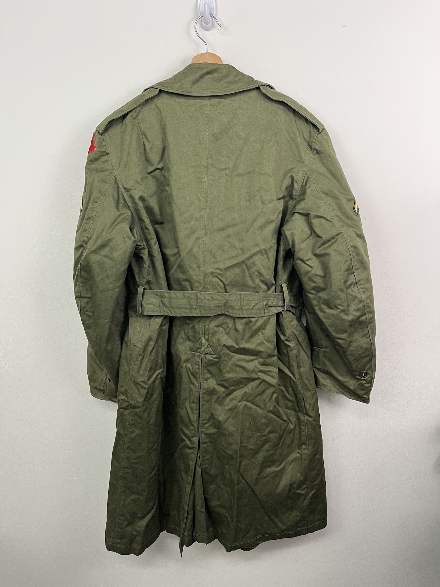Vintage Vintage Military Belted Long Coat Size M Size US M / EU 48-50 / 2 - 5 Thumbnail