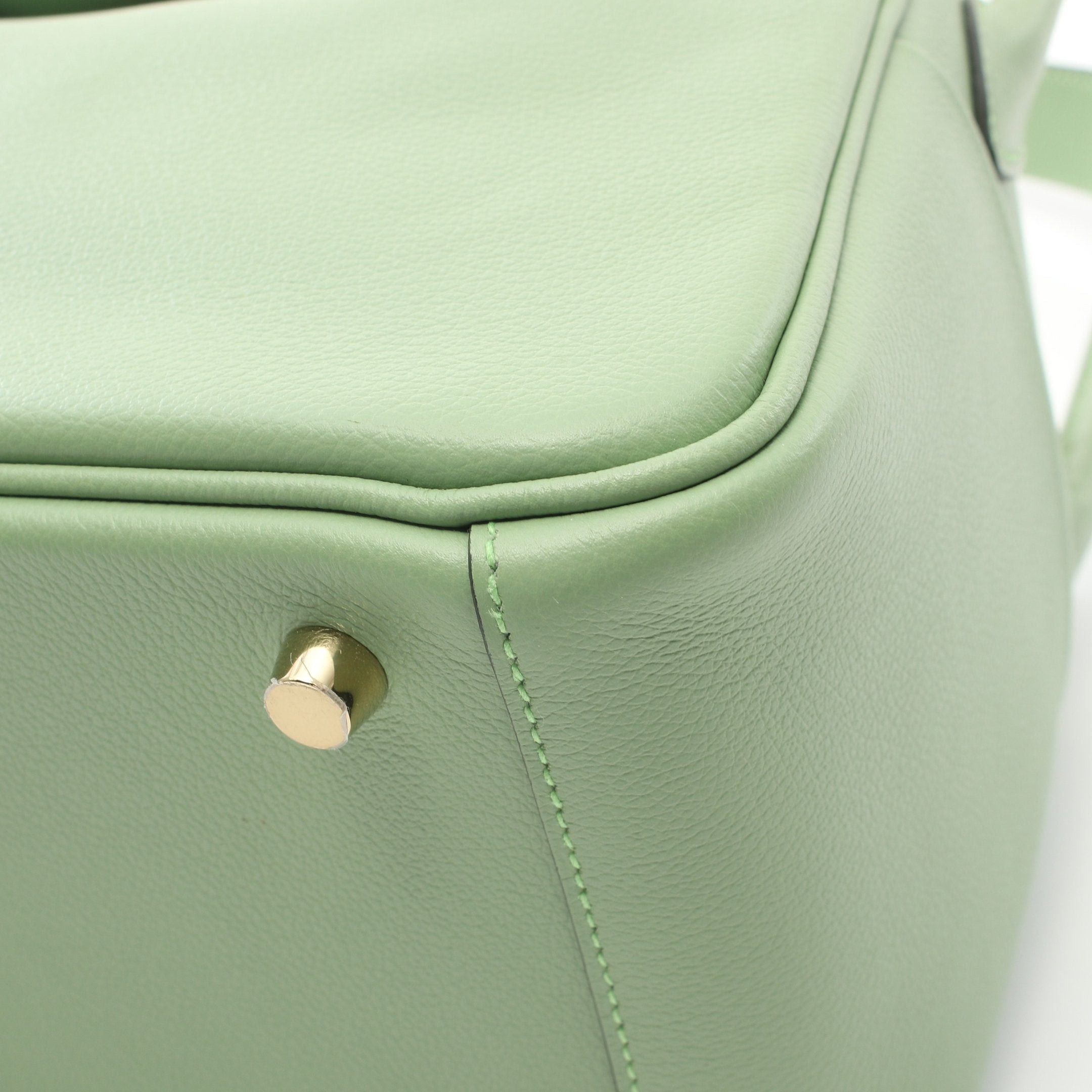 Hermes Hermes Lindy 26 Veil Cricket Shoulder Bag Evercolor Light Green Gold Hardware B Stamp Size ONE SIZE - 7 Thumbnail
