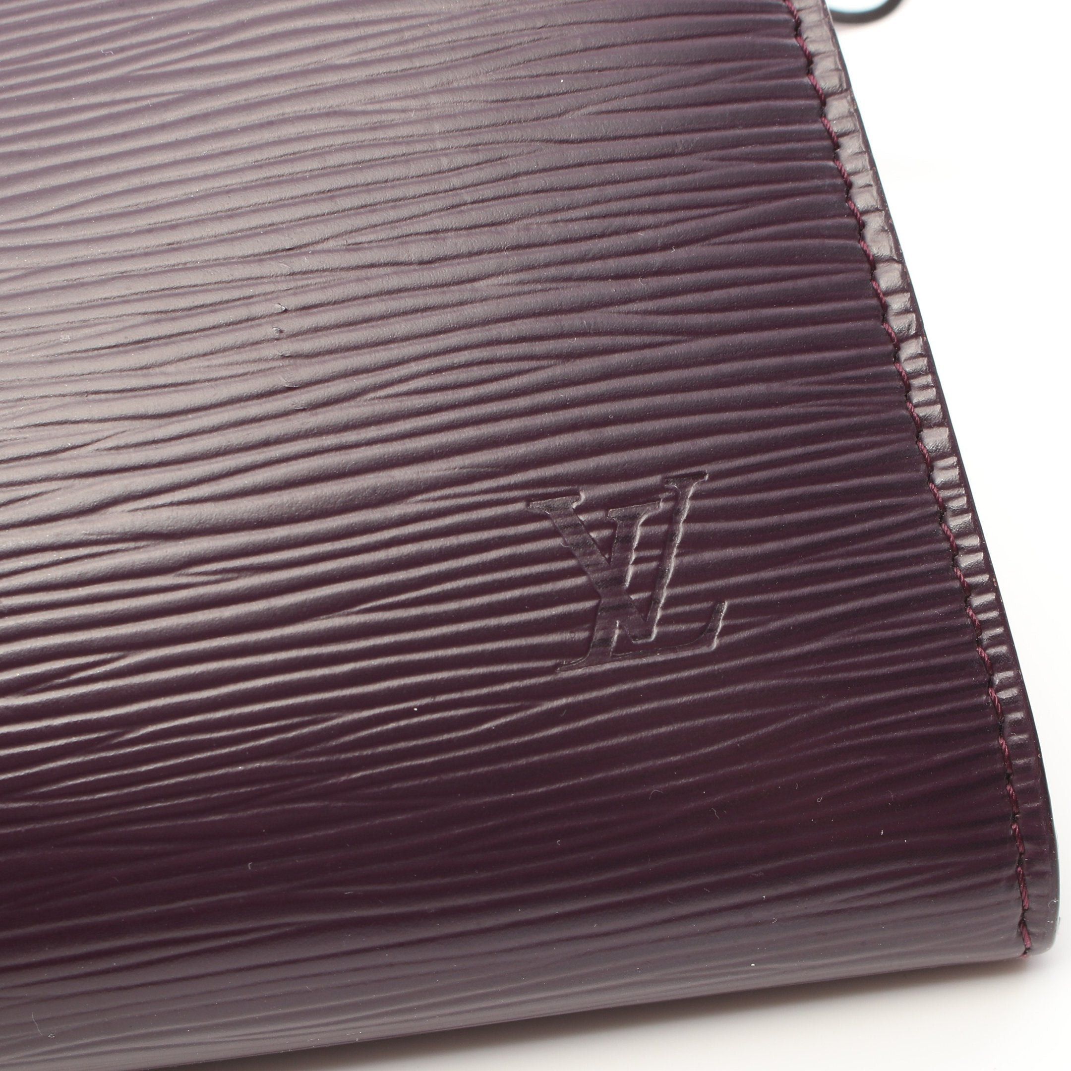Louis Vuitton Louis Vuitton Pochette Accessoires Epi Cassis Handbag Leather Dark Purple Size ONE SIZE - 14 Thumbnail