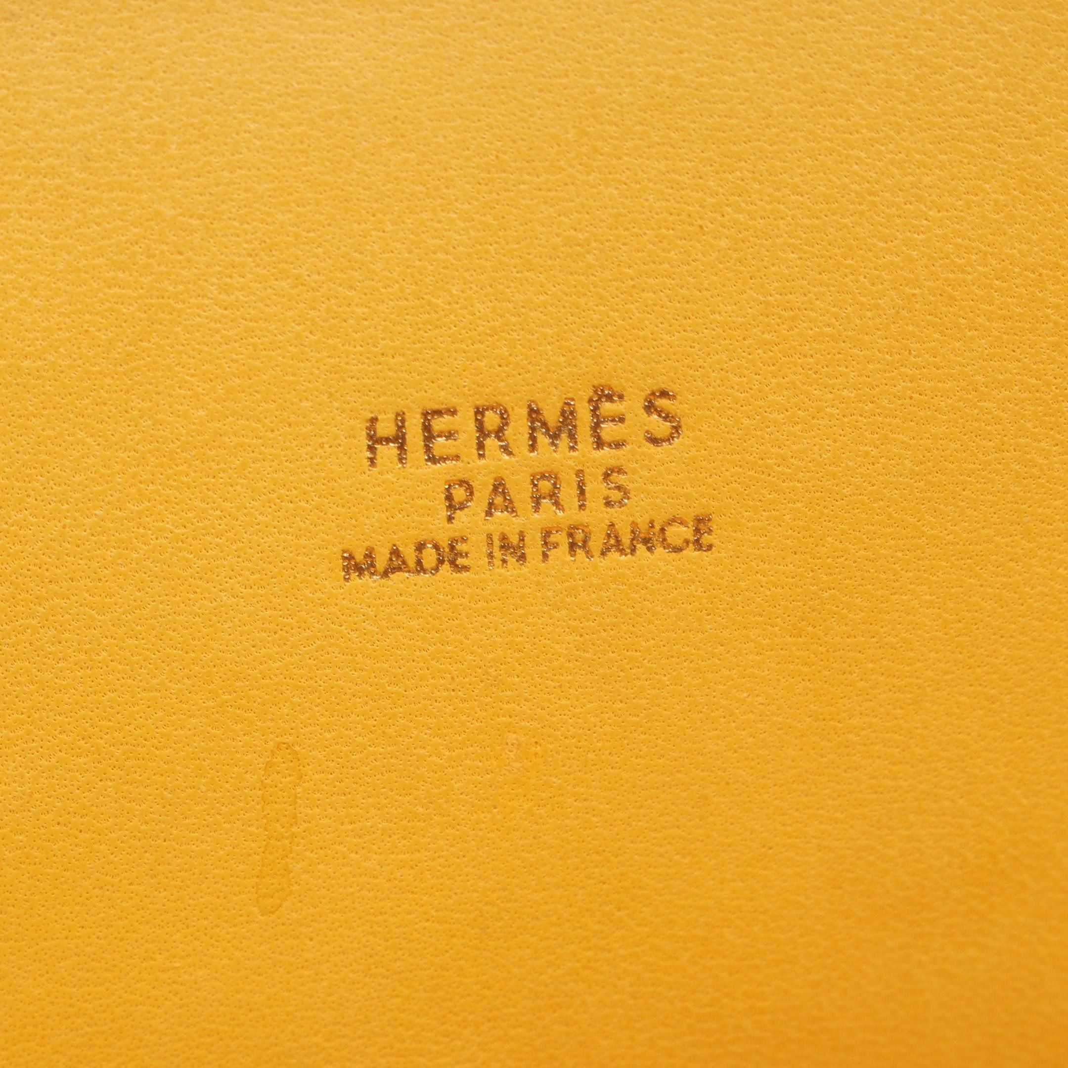 Hermes Hermes Bolide 35 Jaune Handbag Courchevel Yellow Gold Hardware ○ Z Stamp Size ONE SIZE - 4 Thumbnail