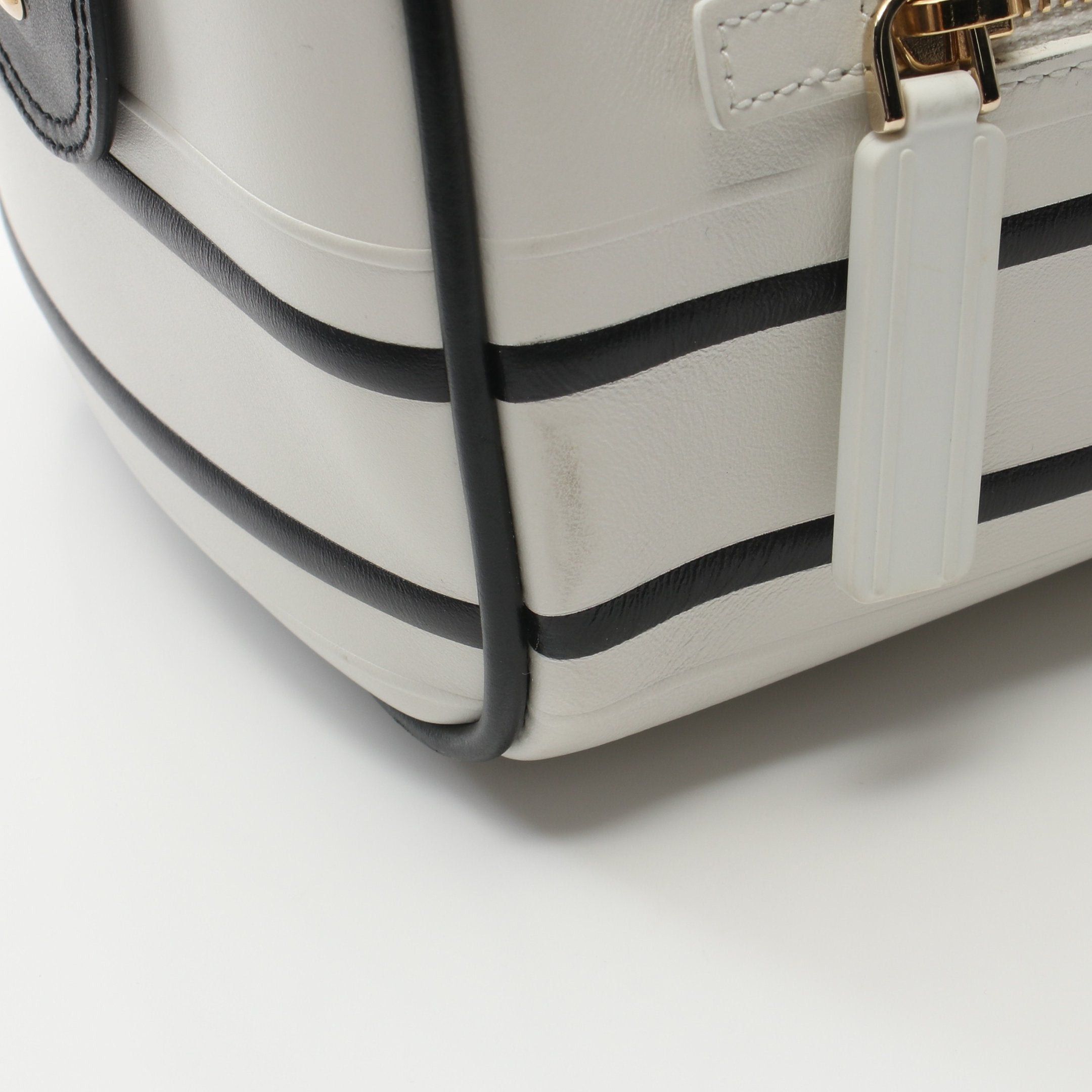 Dior Dior Dior Vibe Medium Bowling Bag Handbag Leather White Black Size ONE SIZE - 5 Thumbnail