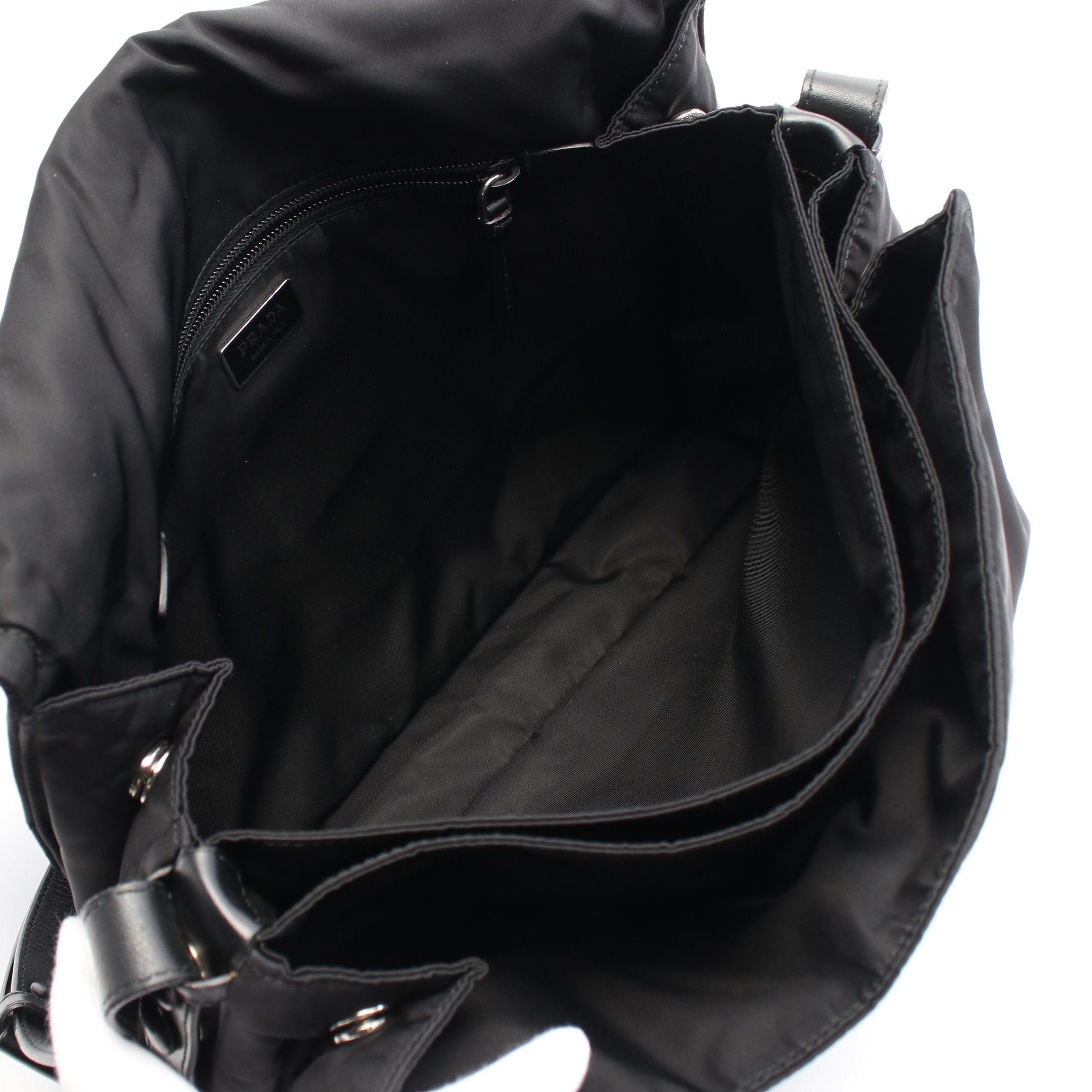 Prada Prada Re-Nylon Large Padet Shoulder Bag Nylon Leather Black Size ONE SIZE - 3 Thumbnail