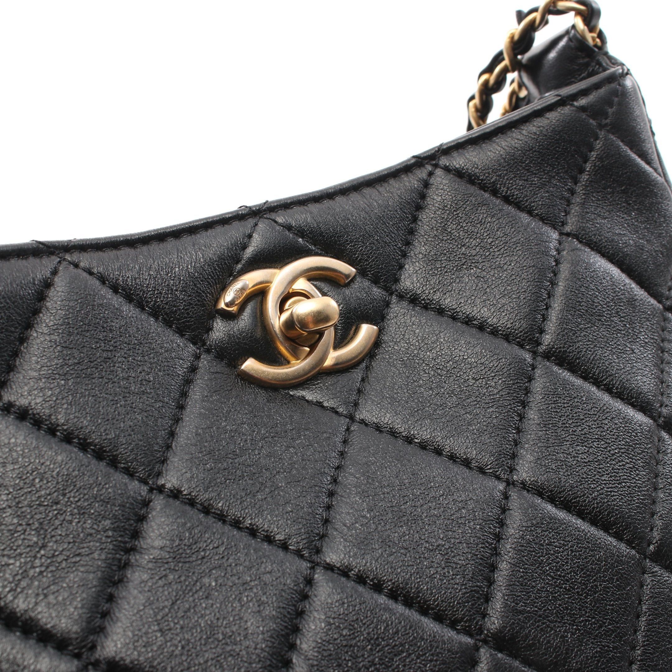 Chanel Chanel Matelasse Small Hobo Bag Chain Shoulder Lambskin Black Gold Hardware Size ONE SIZE - 6 Thumbnail