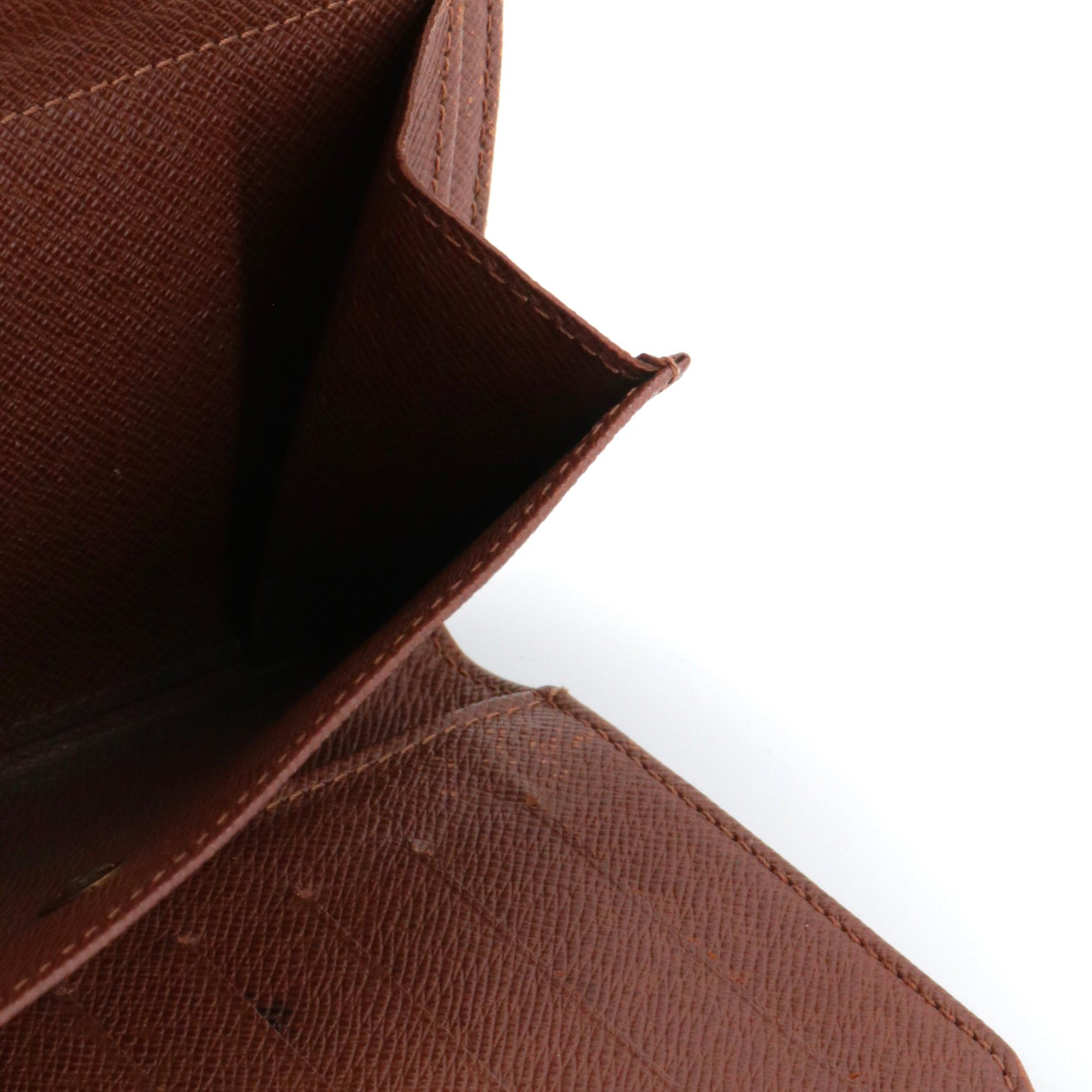 Louis Vuitton LOUIS VUITTON - Louis Vuitton Trésor wallet in monogram canvas Size ONE SIZE - 10 Thumbnail