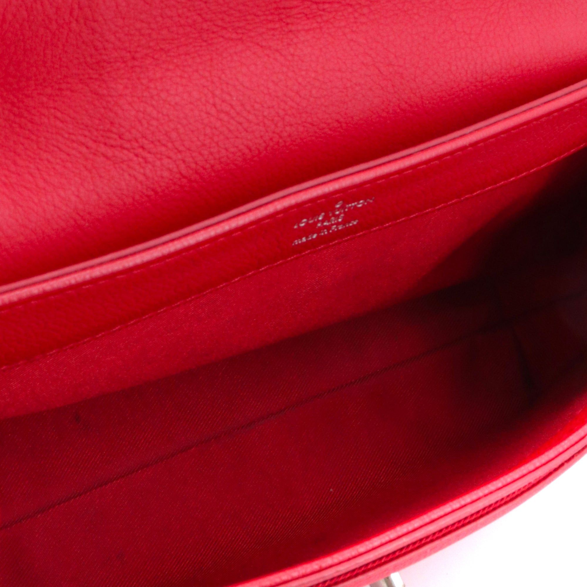 Louis Vuitton LOUIS VUITTON - Louis Vuitton Lockme BB handbag in red grained leather Size ONE SIZE - 10 Thumbnail