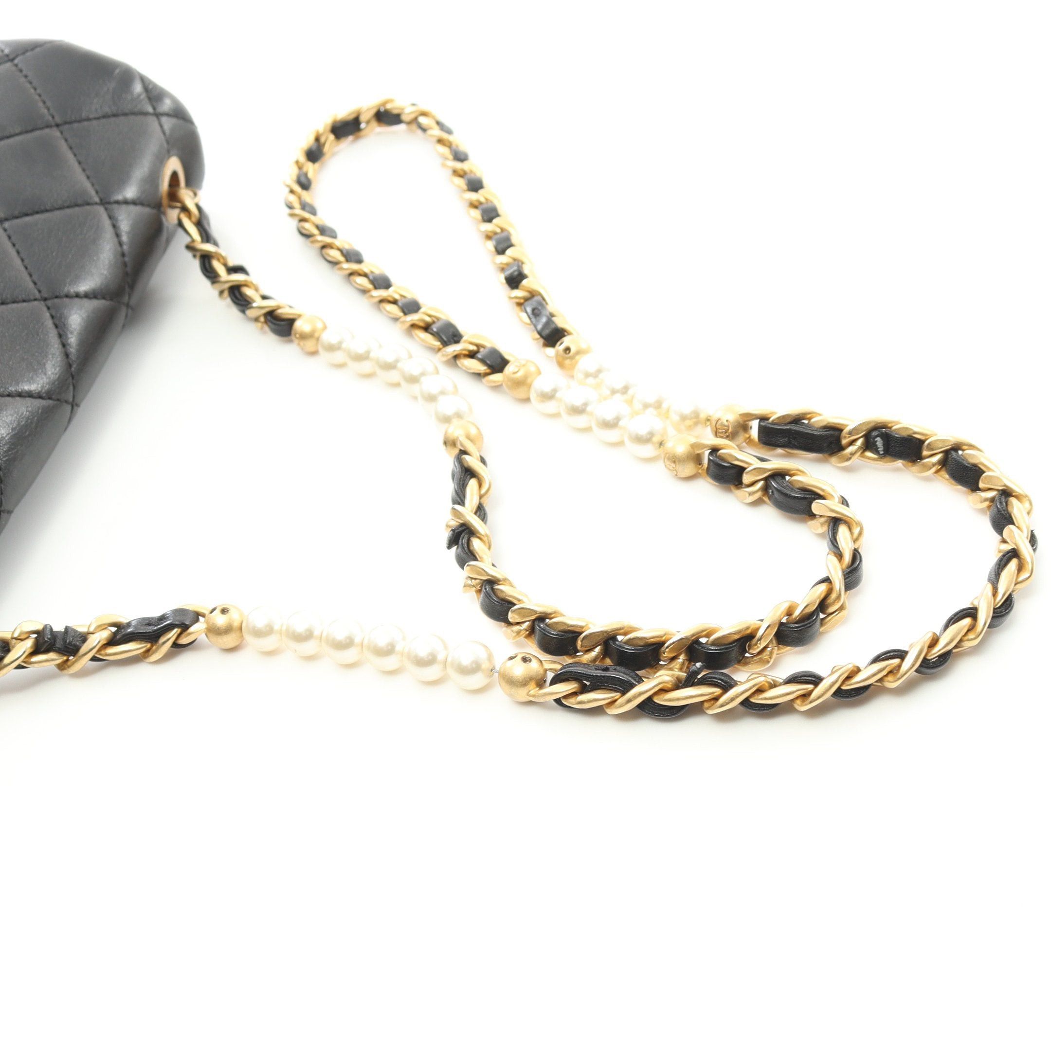 Chanel Chanel Matelasse Chain Shoulder Bag Leather Black Gold Hardware Size ONE SIZE - 8 Thumbnail