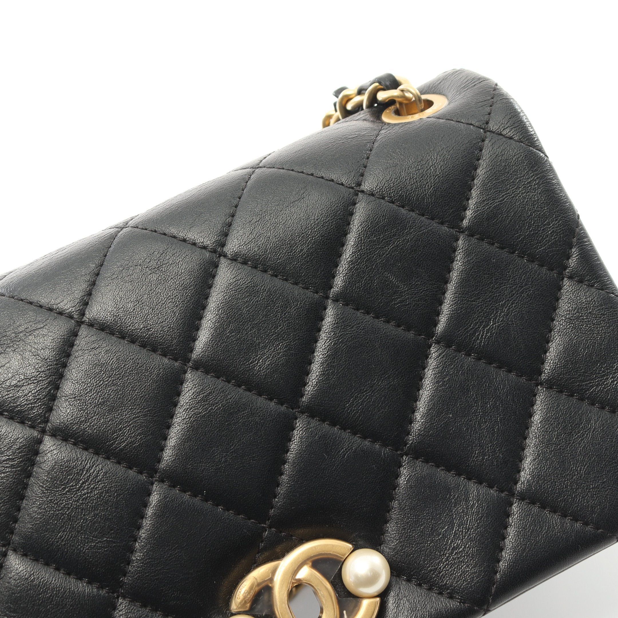 Chanel Chanel Matelasse Chain Shoulder Bag Leather Black Gold Hardware Size ONE SIZE - 6 Thumbnail