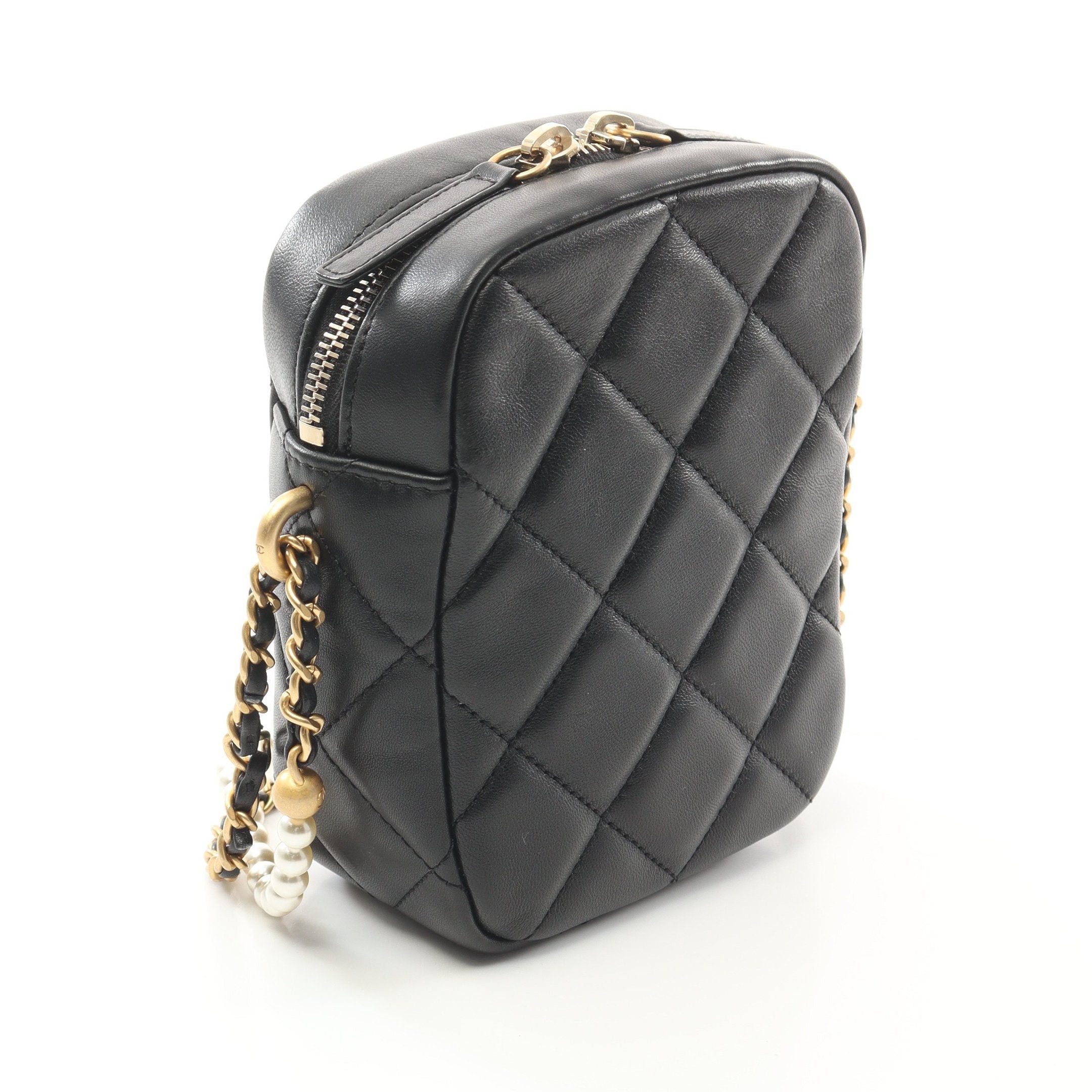 Chanel Chanel Matelasse Fake Pearl Chain Shoulder Bag Lambskin Black Gold Hardware Size ONE SIZE - 2 Thumbnail