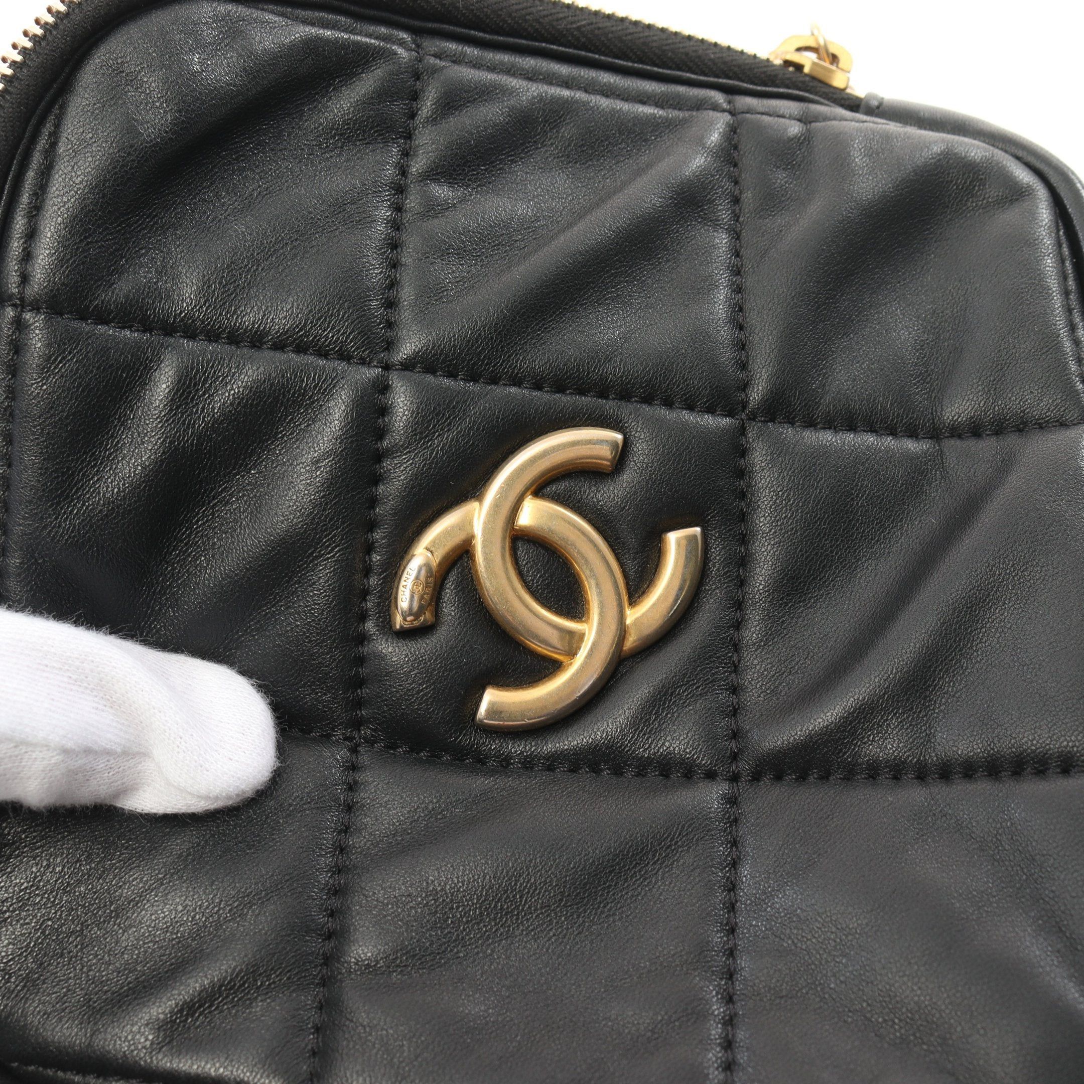 Chanel Chanel Matelasse Chain Shoulder Bag Lambskin Black Gold Hardware Size ONE SIZE - 7 Thumbnail