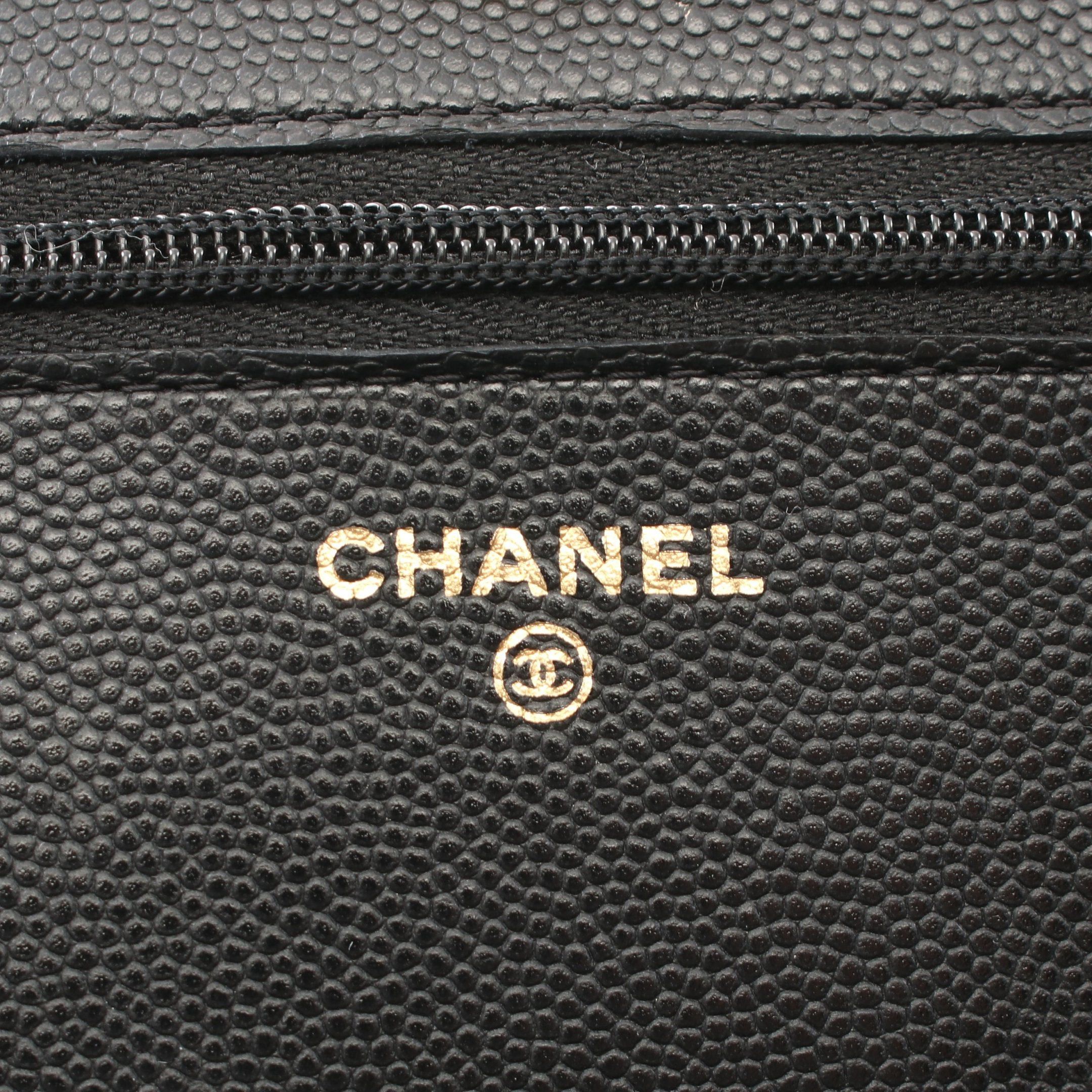 Chanel Chanel Matelasse Chain Shoulder Bag Caviar Skin Black Gold Hardware Trump Motif Size ONE SIZE - 4 Thumbnail