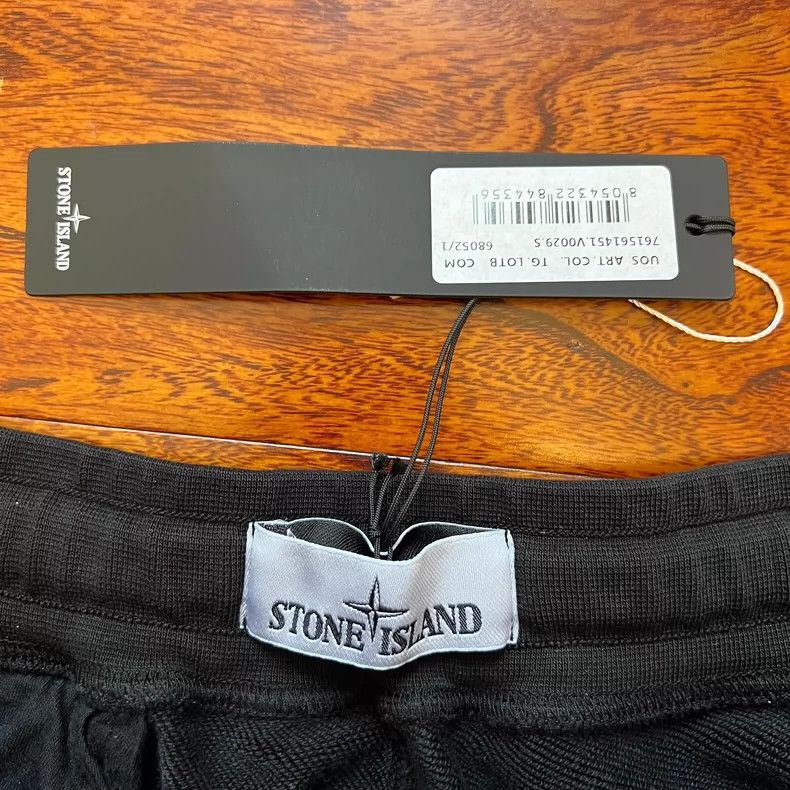 Stone Island Black Stone Island Shorts for Men Size US 30 / EU 46 - 4 Thumbnail