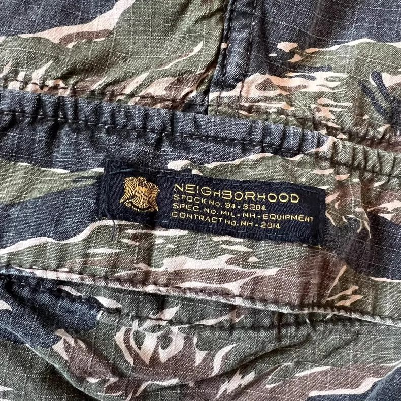 Neighborhood Neighborhood Camouflage Tiger Stripe Shorts Size US 30 / EU 46 - 3 Thumbnail